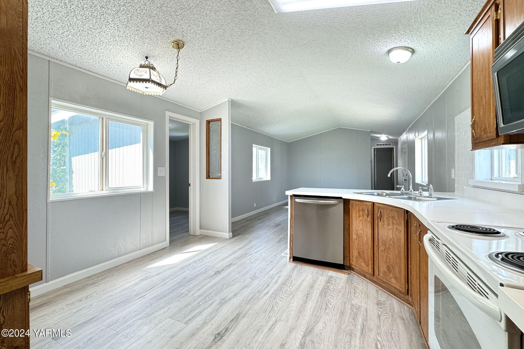 408 W Pine St Unit: 32