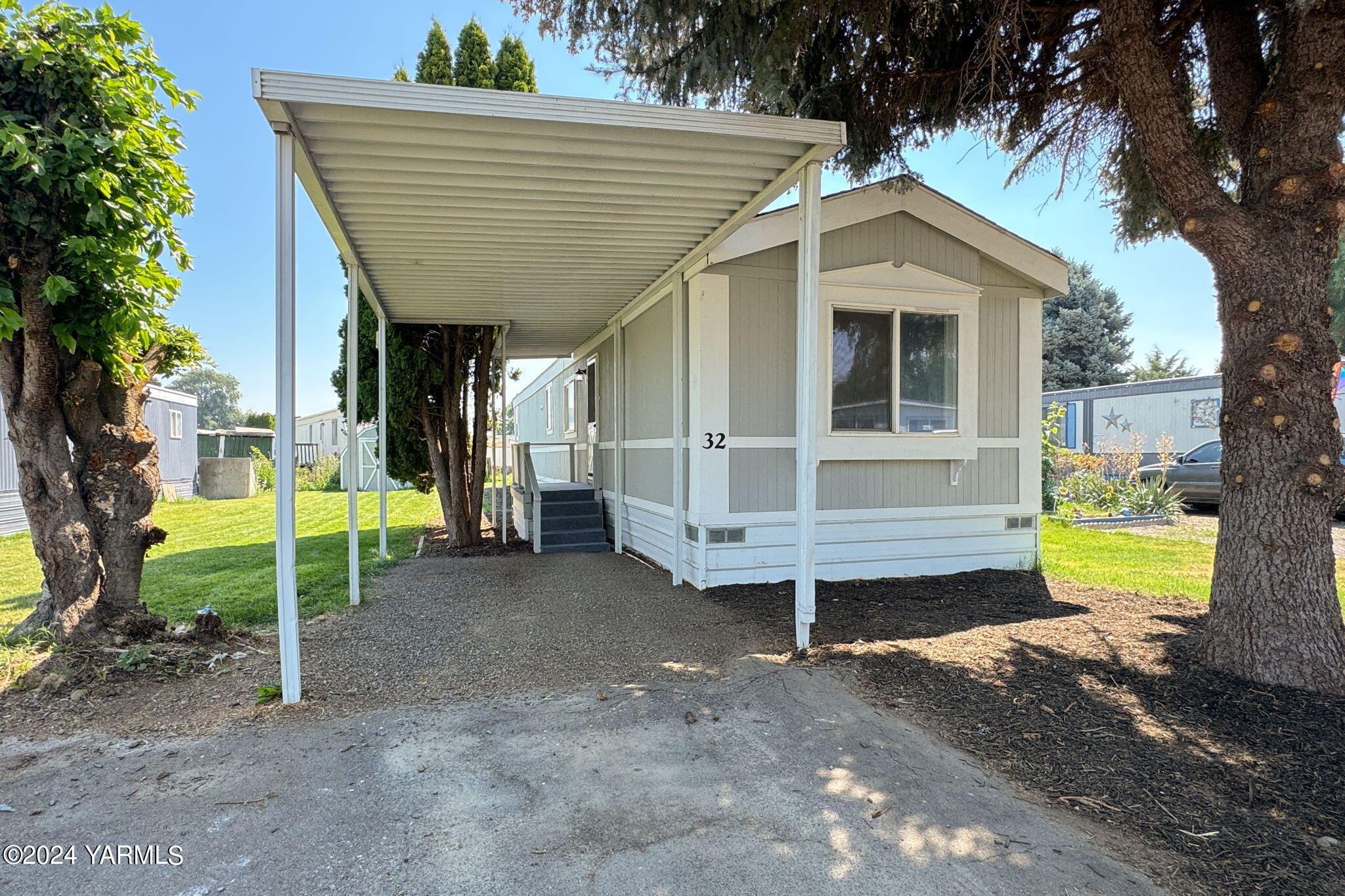 408 W Pine St Unit: 32