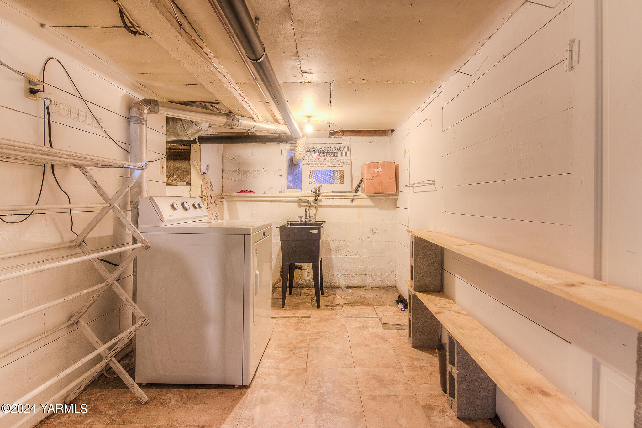 205 S 32nd Ave