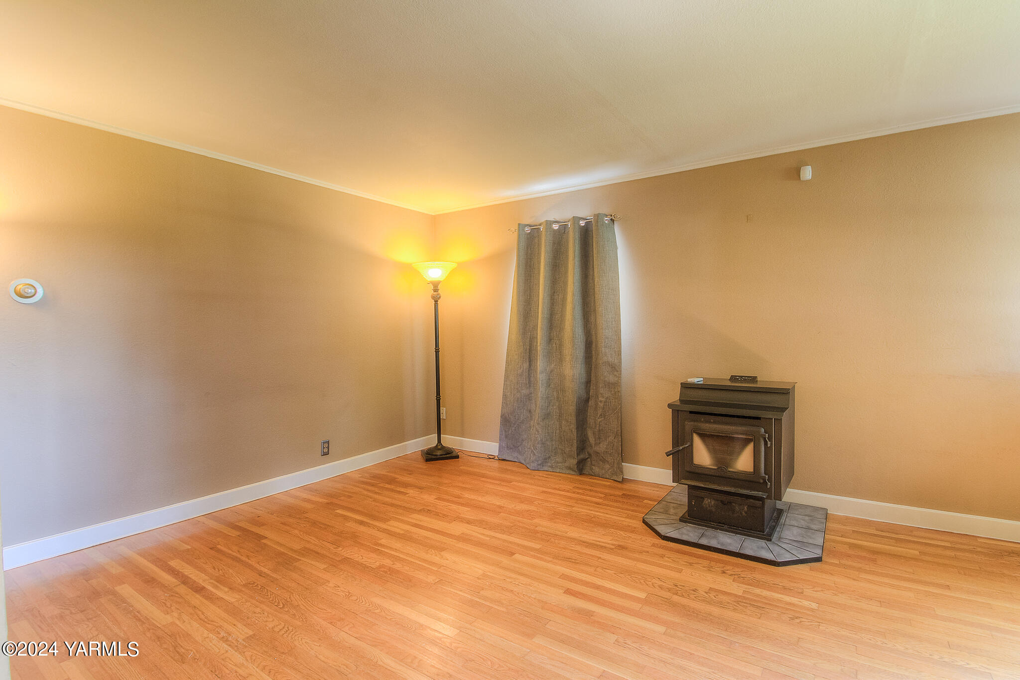205 S 32nd Ave