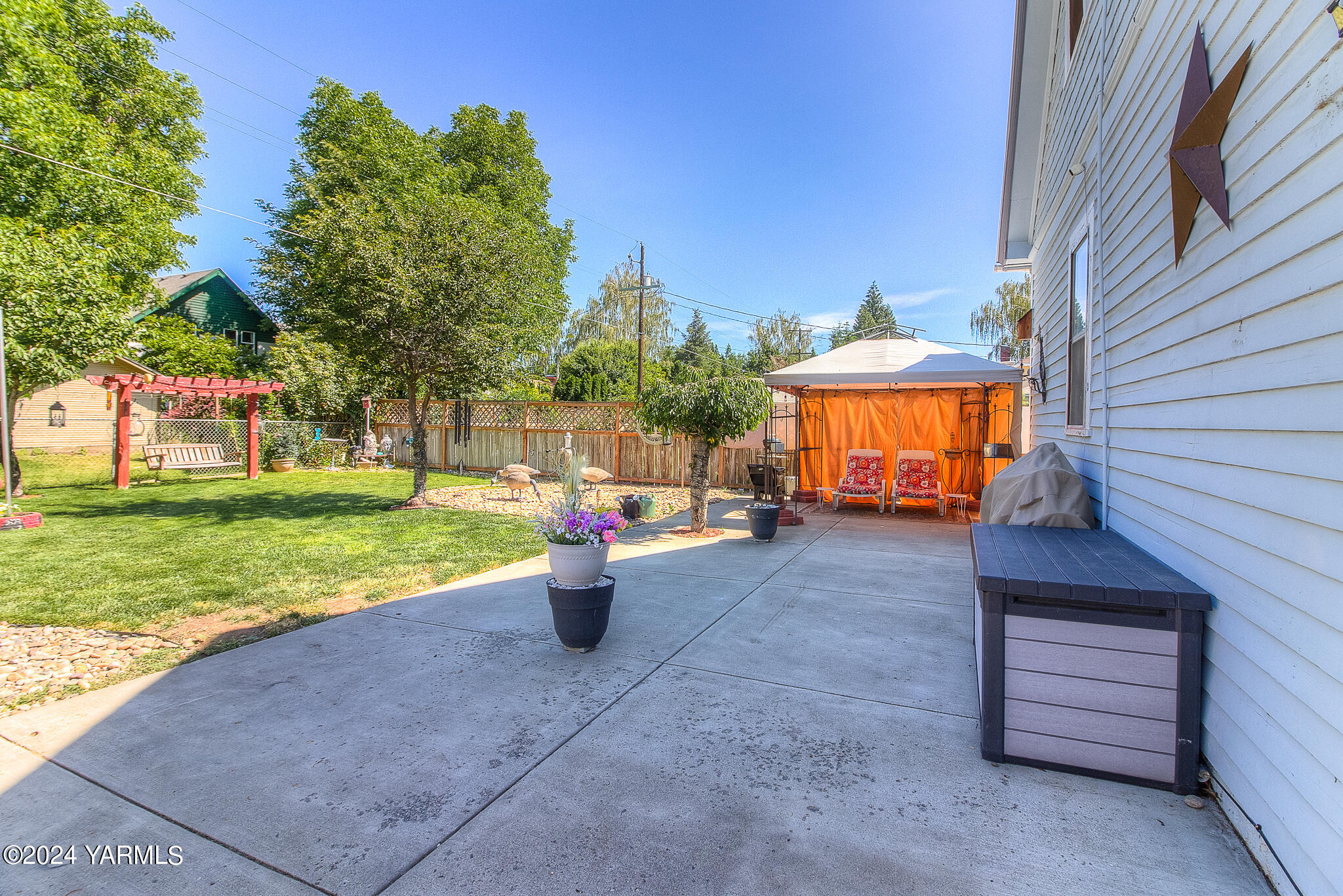 205 S 32nd Ave