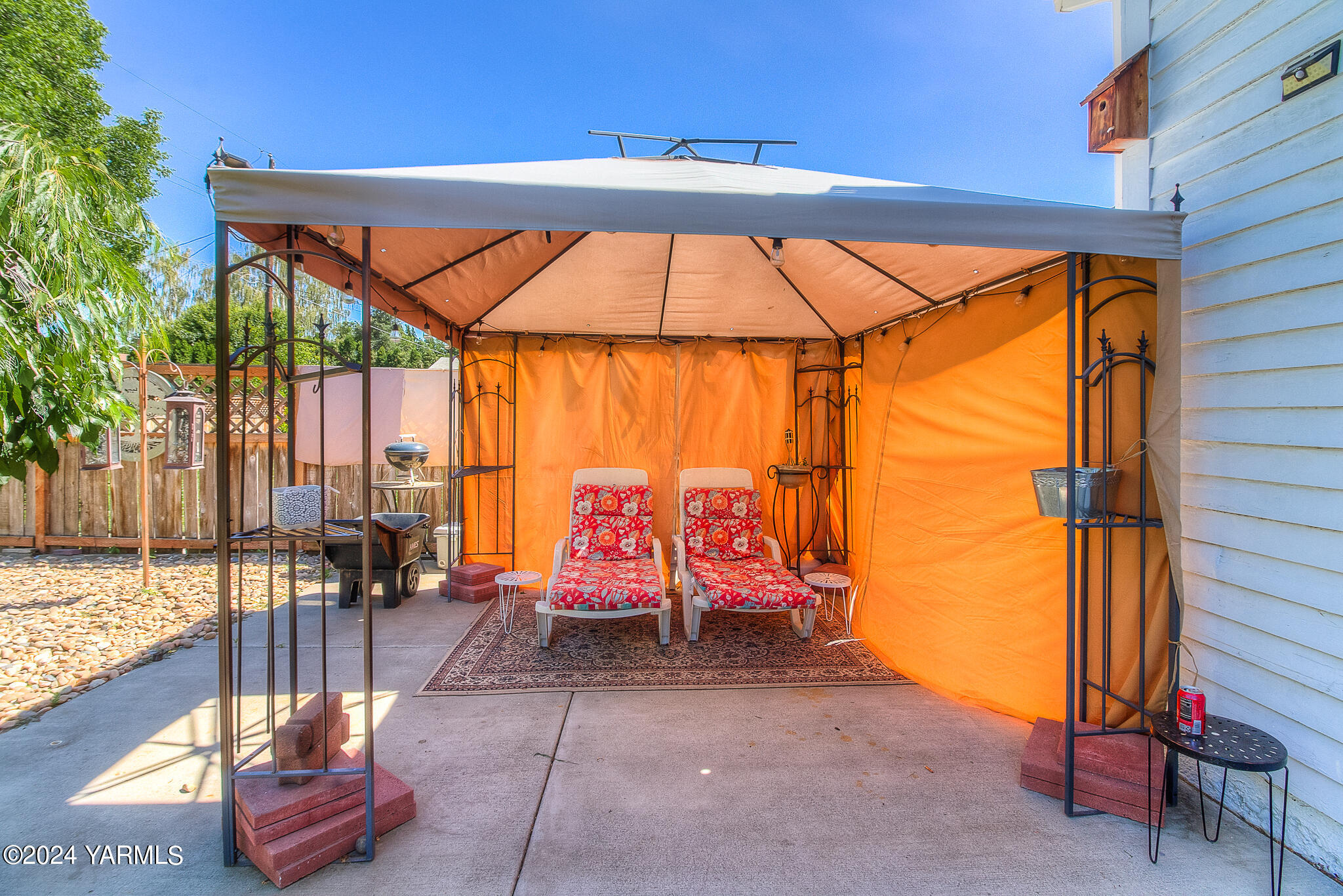 205 S 32nd Ave