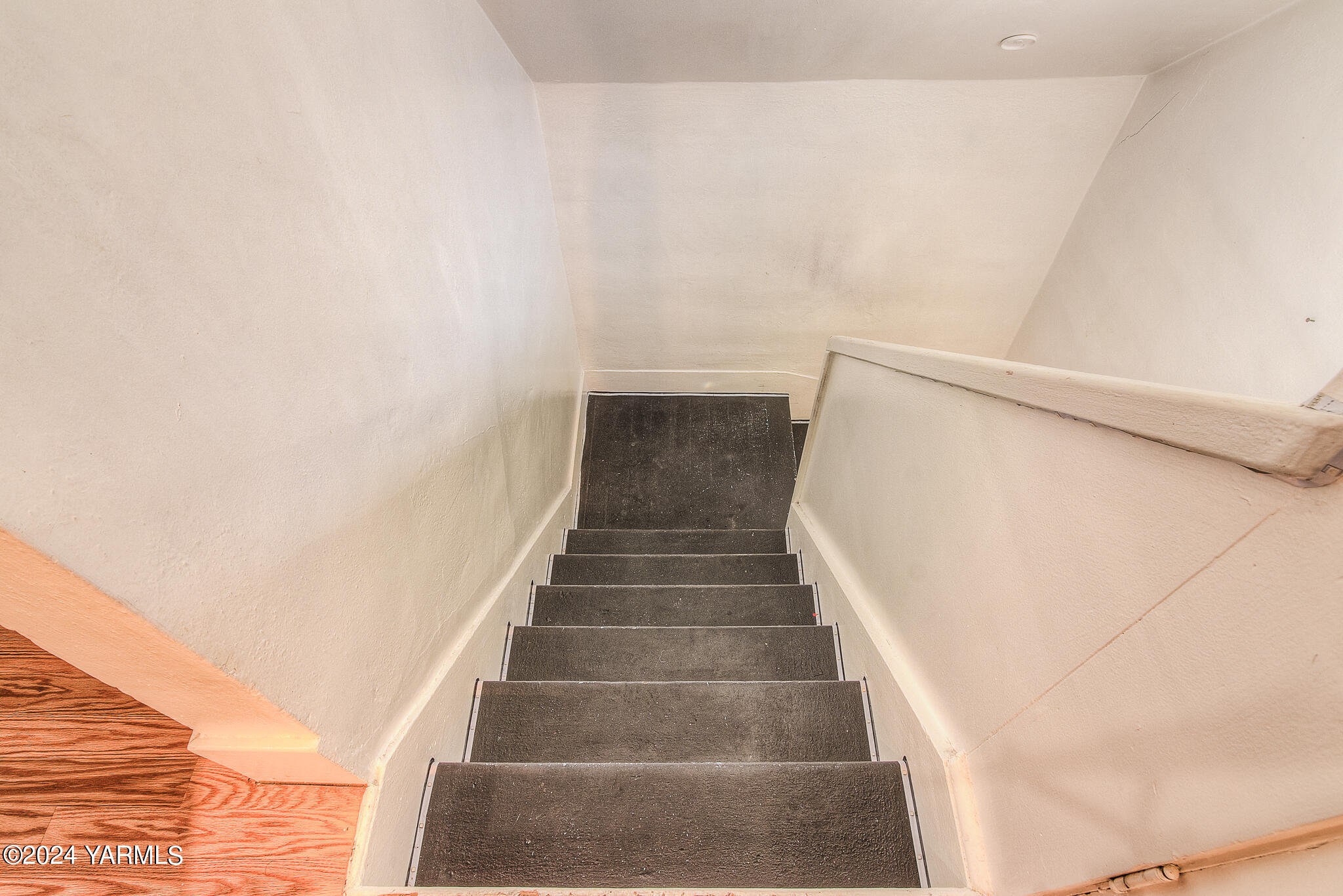 205 S 32nd Ave
