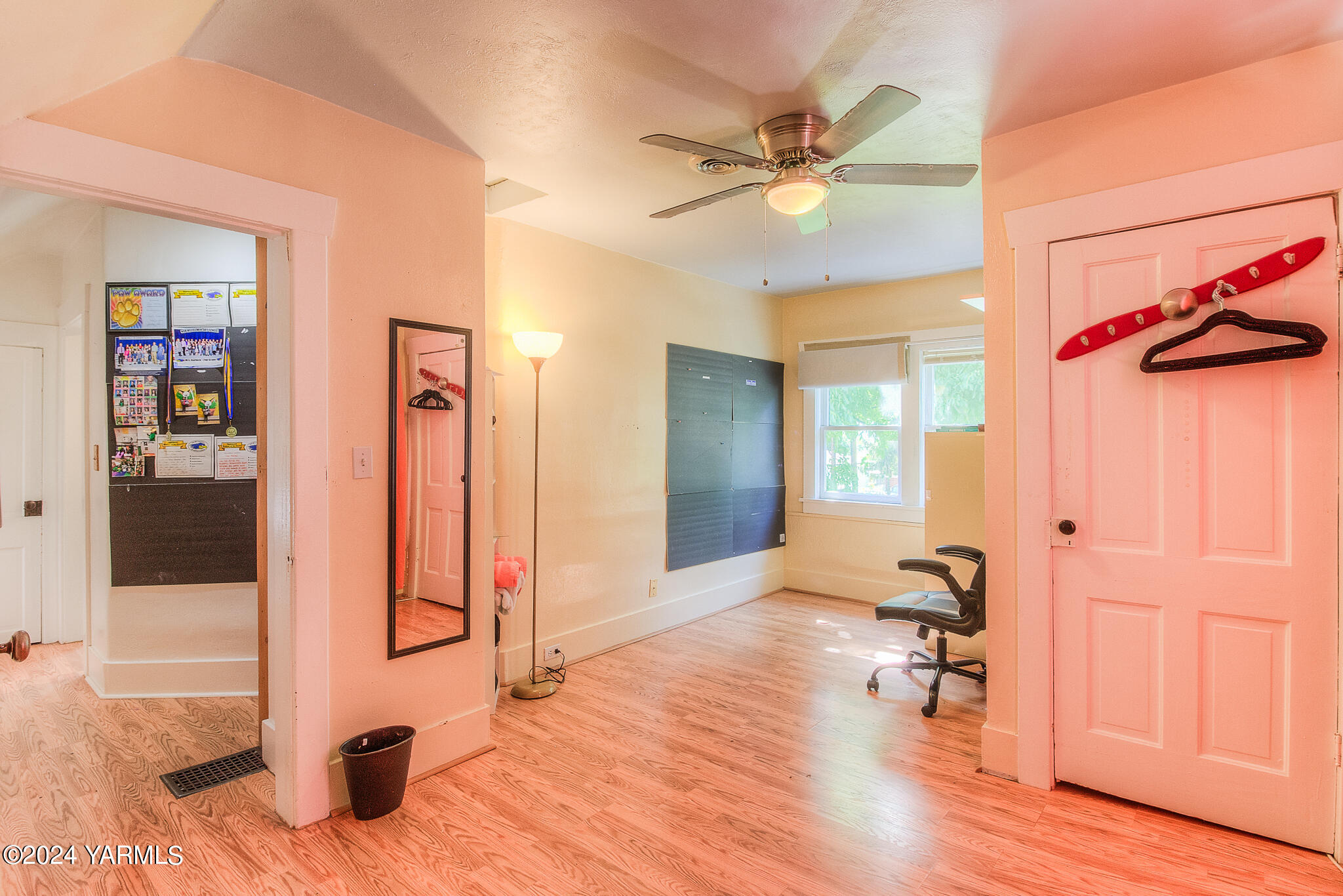 205 S 32nd Ave