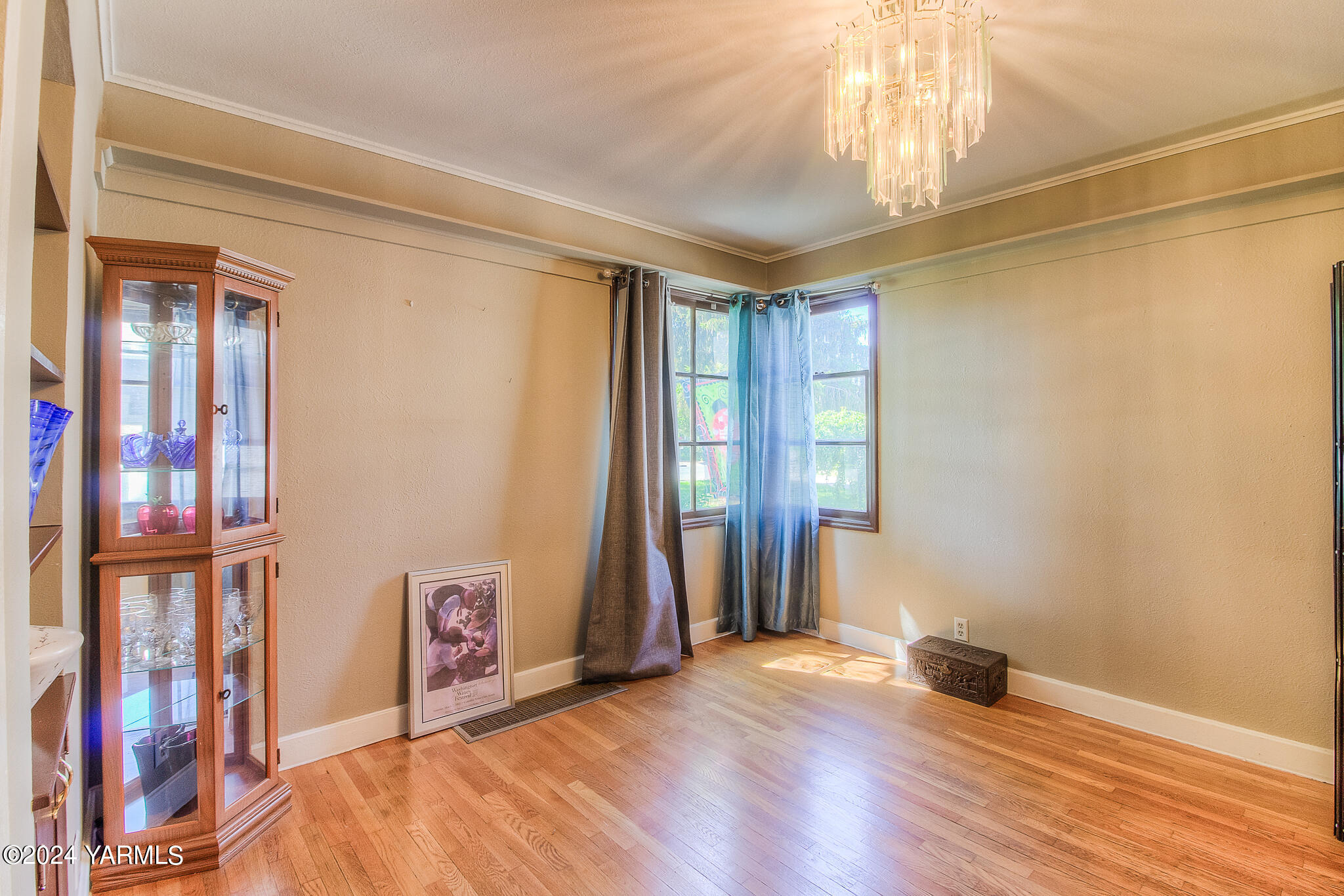 205 S 32nd Ave