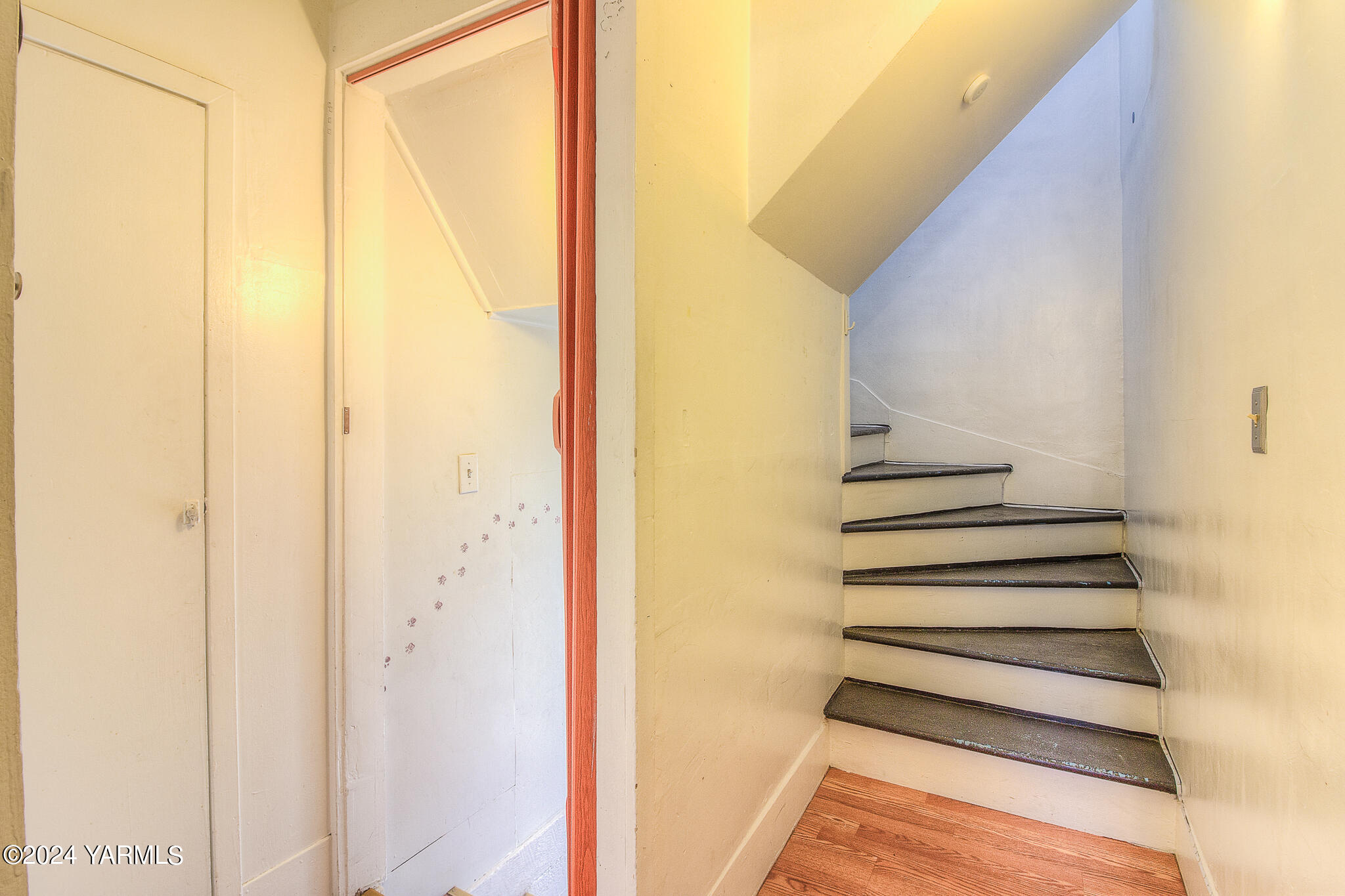 205 S 32nd Ave