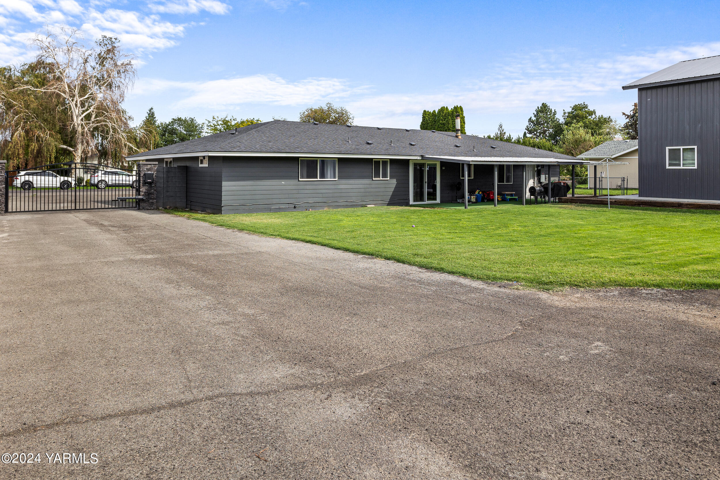 2008 S 47th Ave