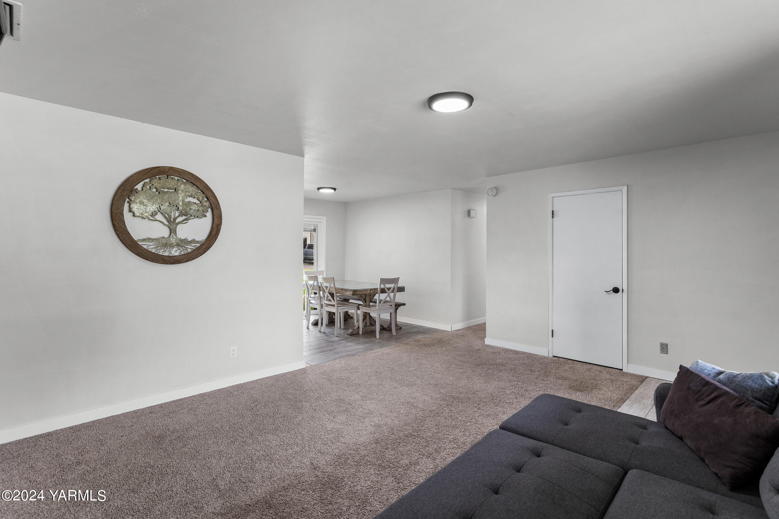 2008 S 47th Ave