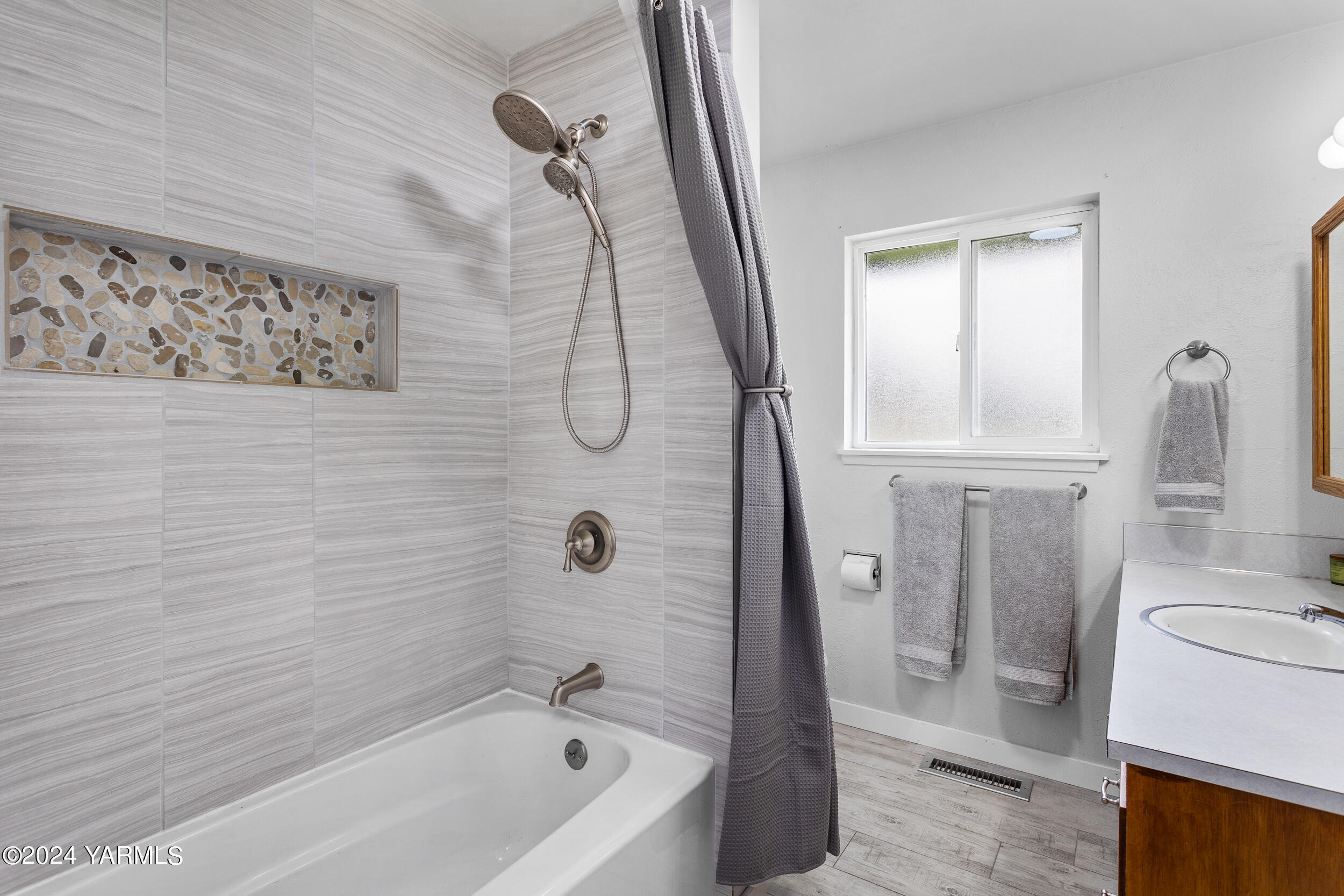 2008 S 47th Ave