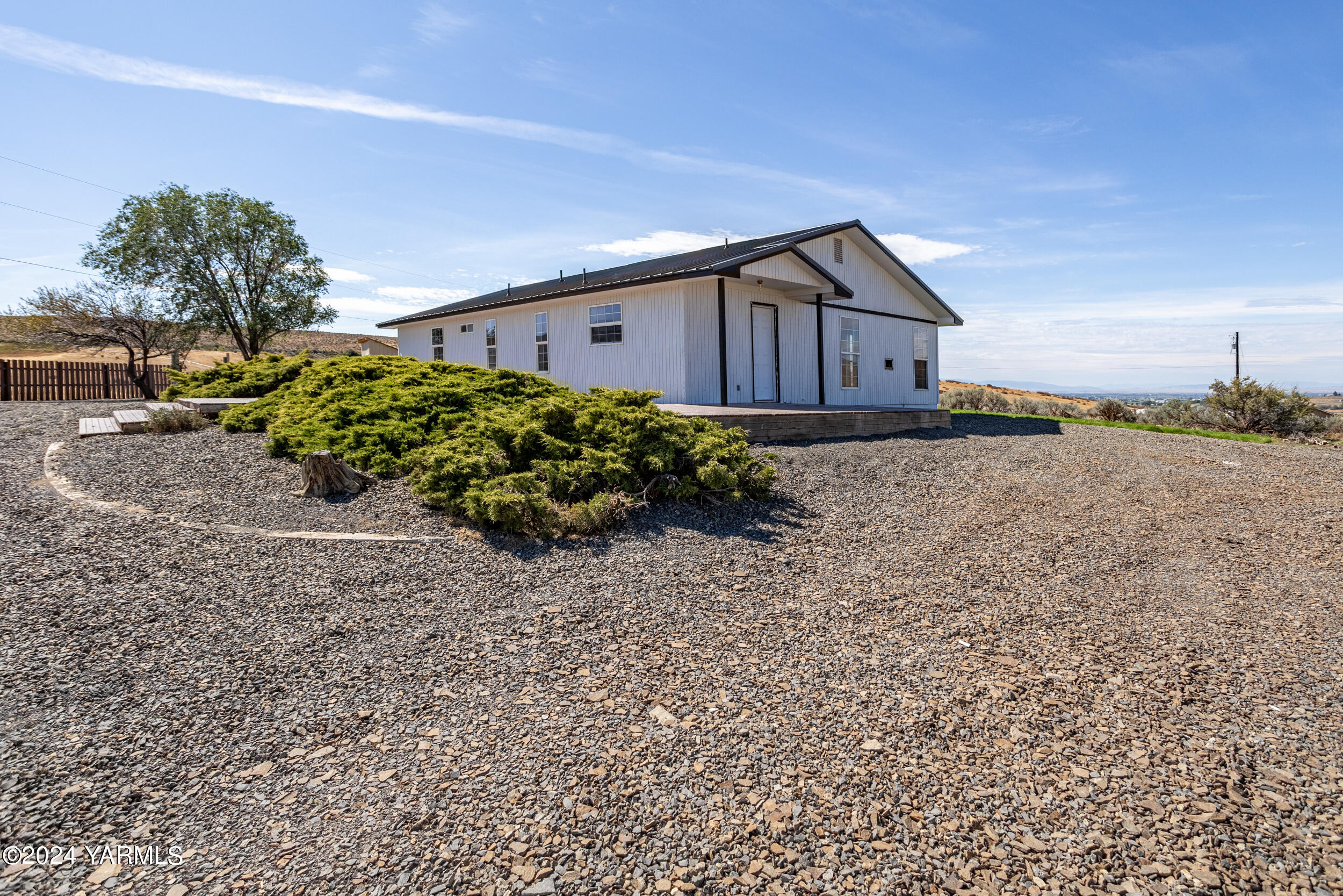 31 Hidden Acres Dr