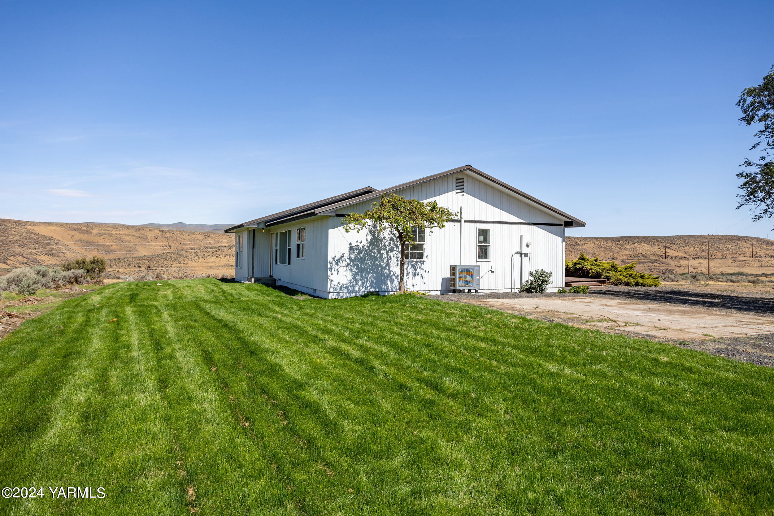 31 Hidden Acres Dr
