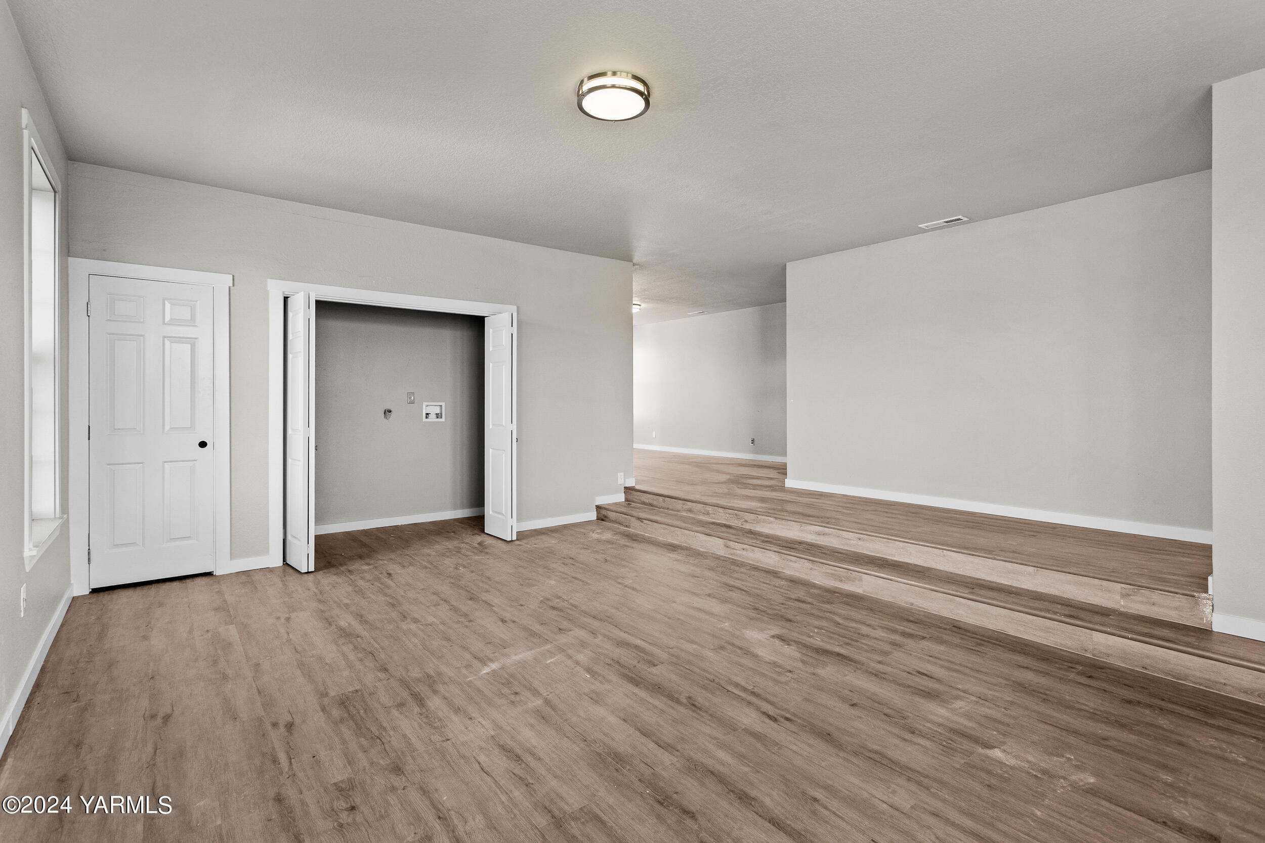31 Hidden Acres Dr