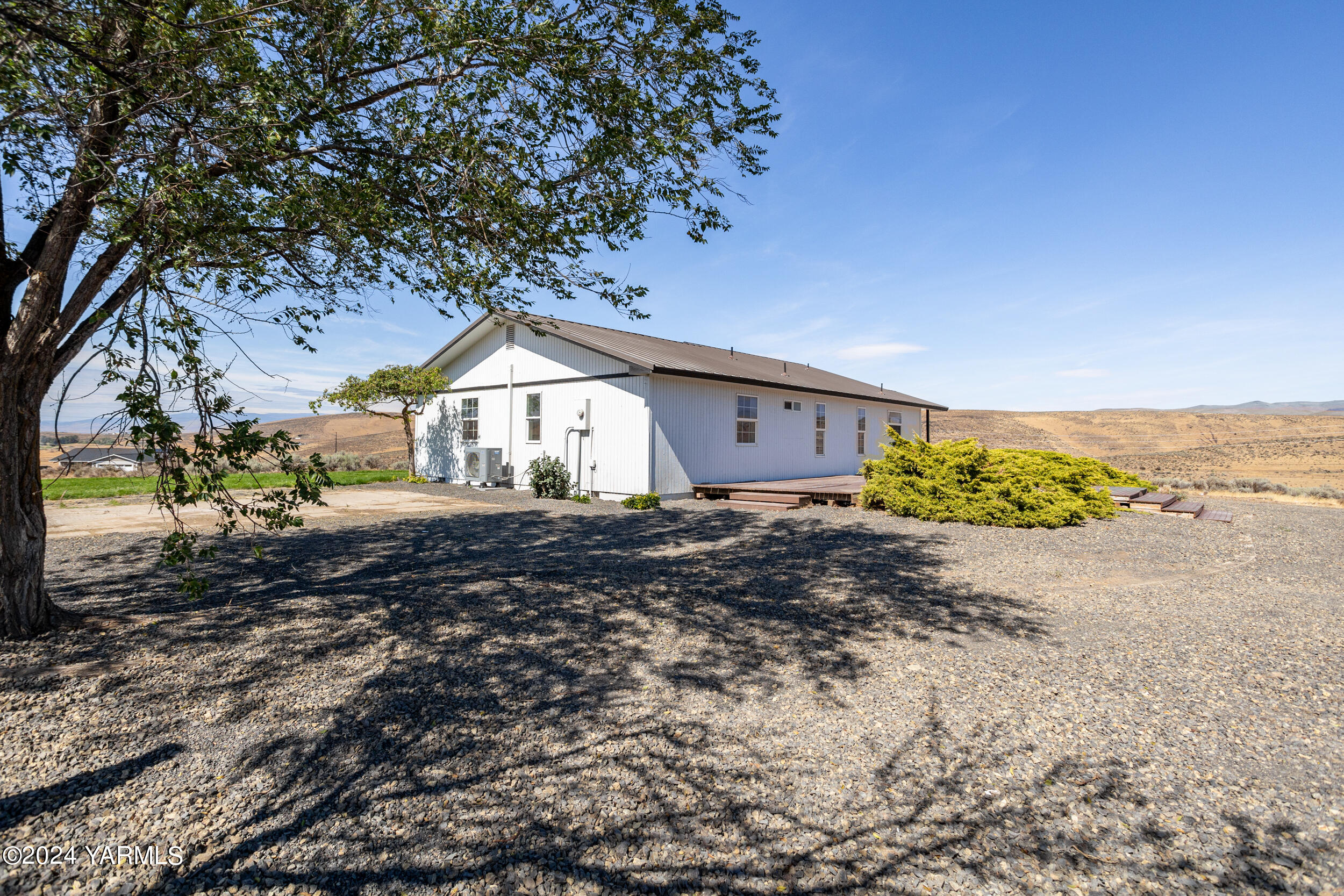 31 Hidden Acres Dr