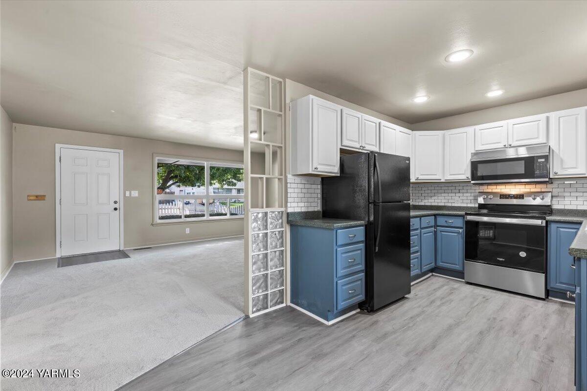 917 S 27th Ave