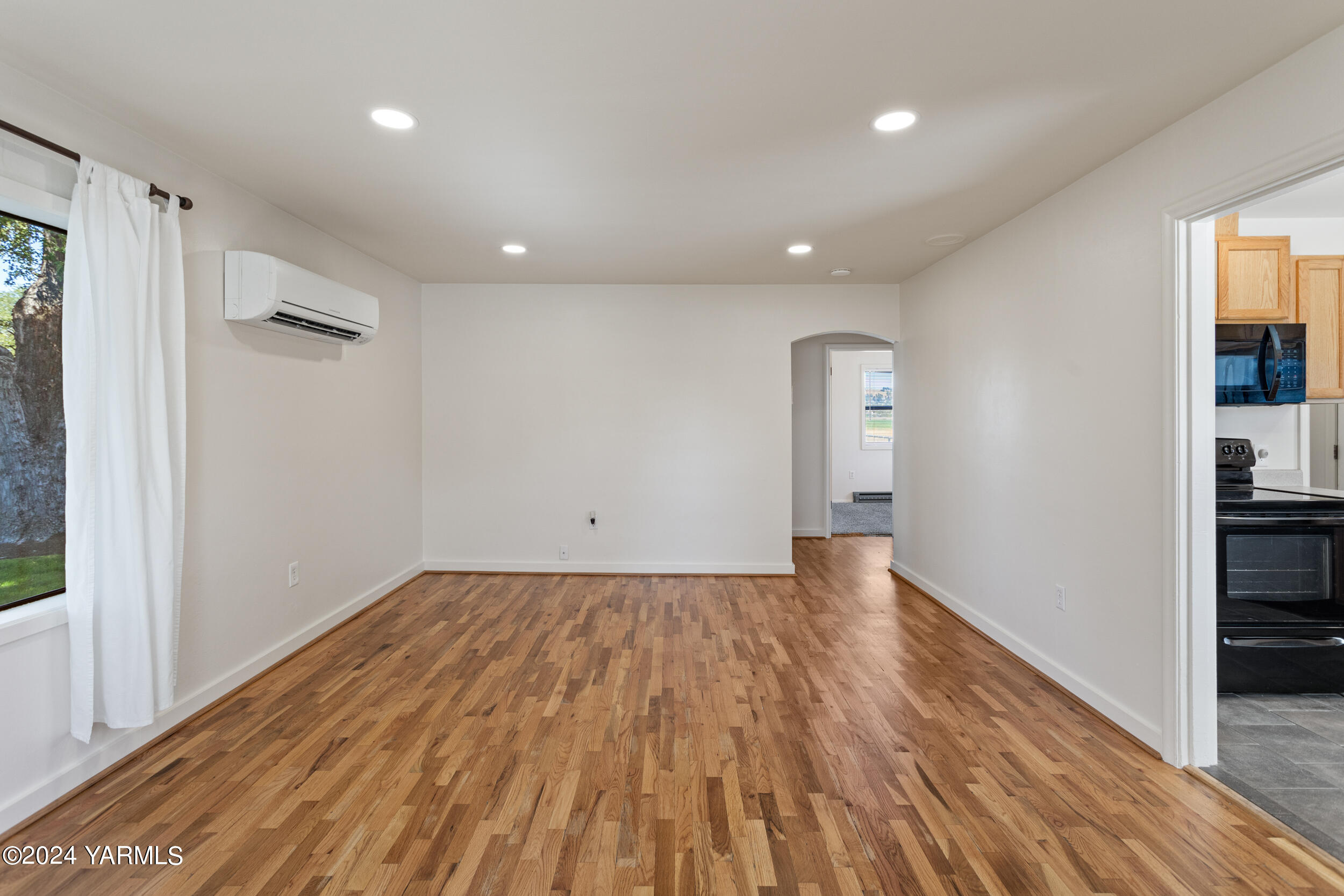 9209 Wide Hollow Rd
