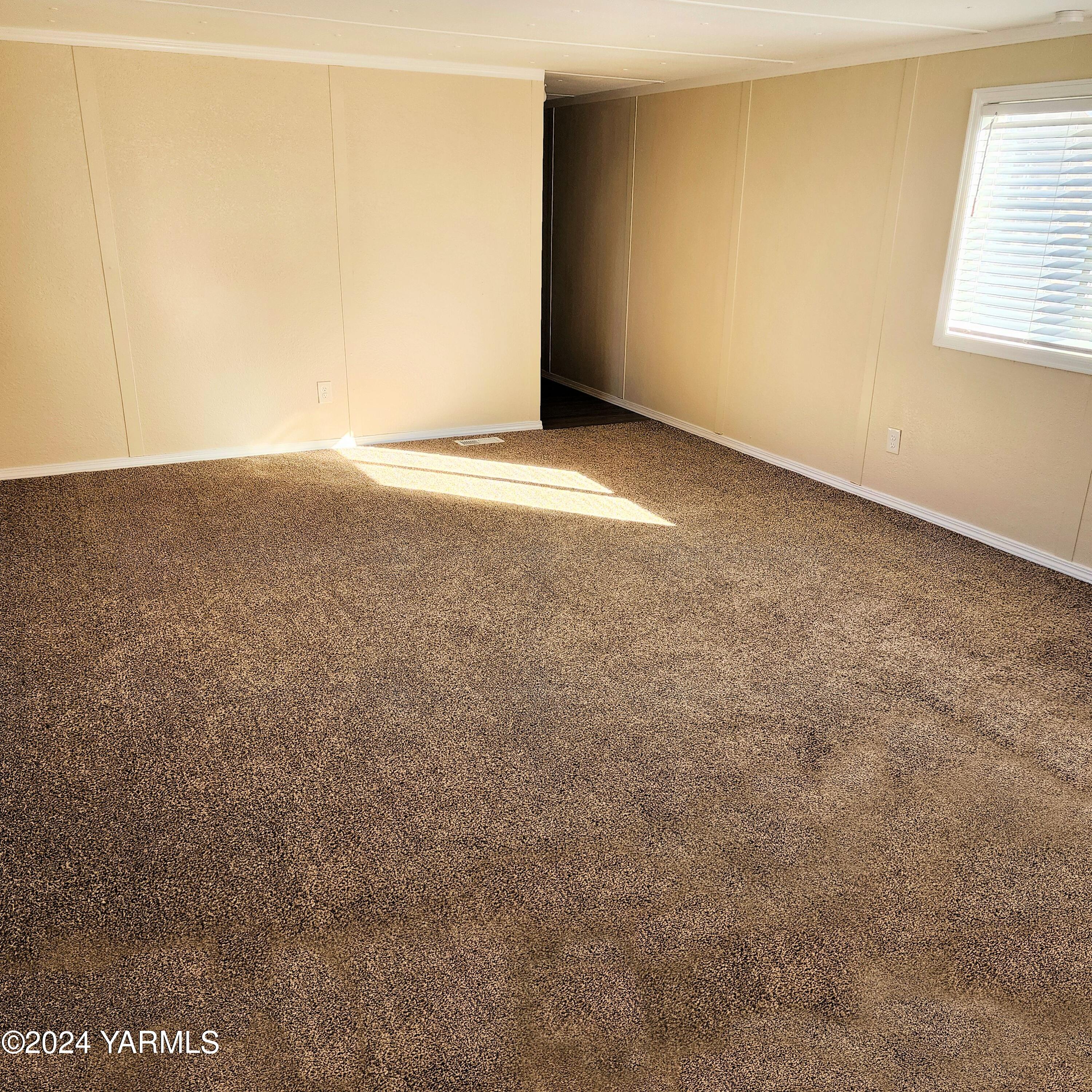 181 Schut Rd Unit: 34