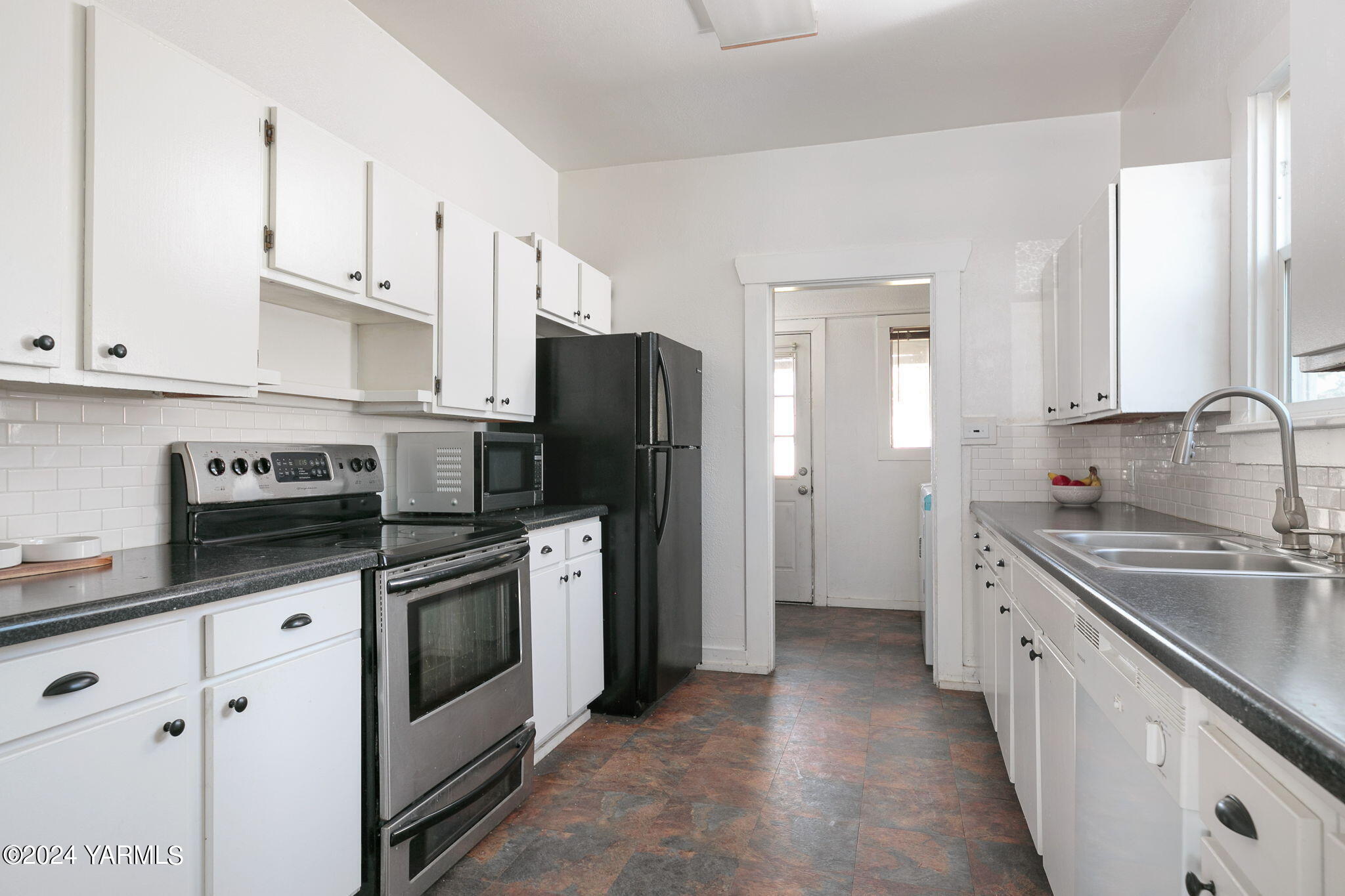 1411 Browne Ave