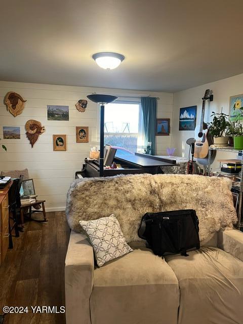 6237 Naches Heights Rd