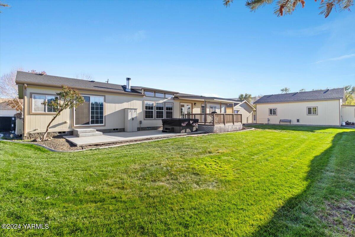 50 Hobby Horse Ln