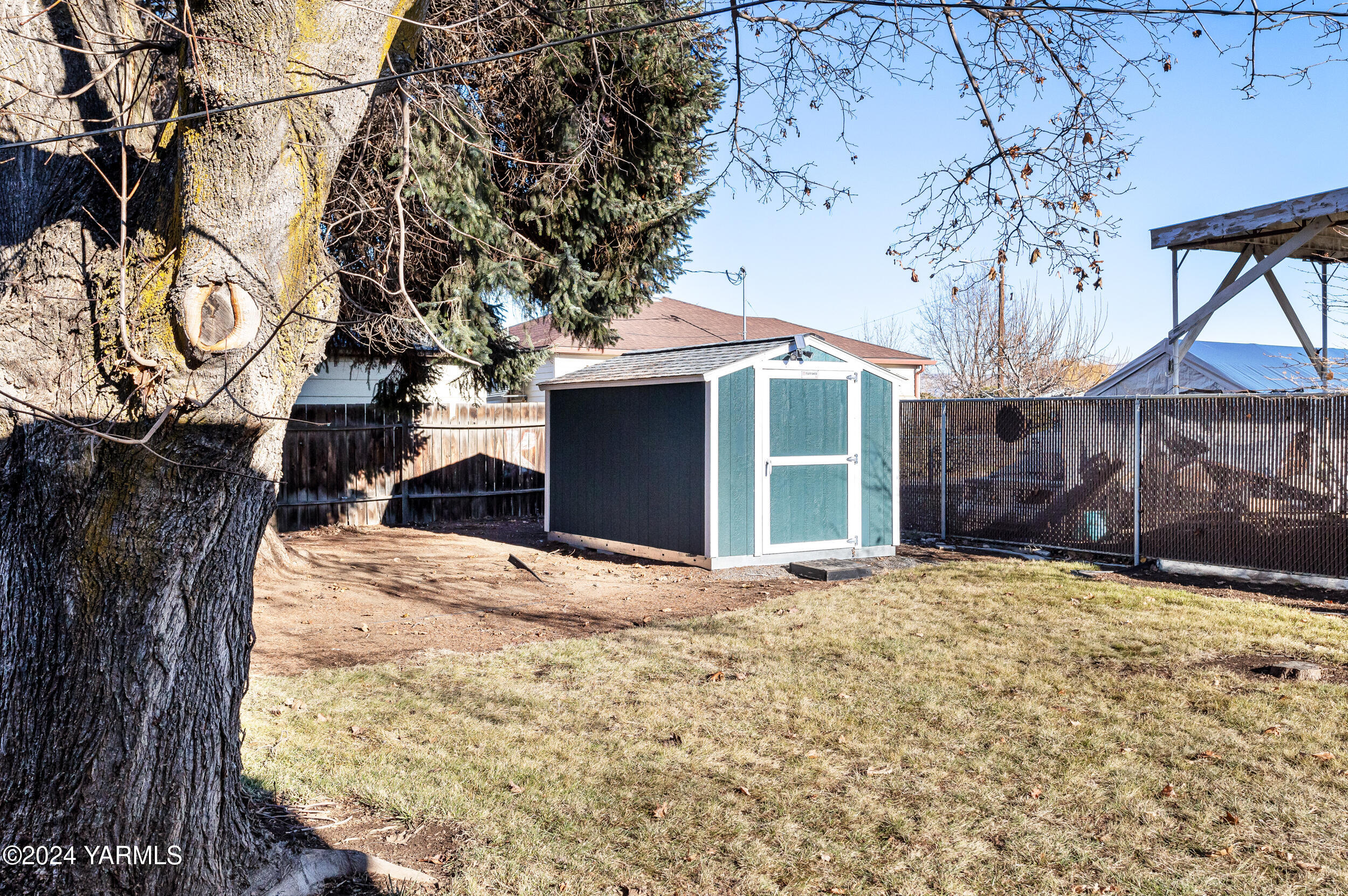 1503 W Washington Ave