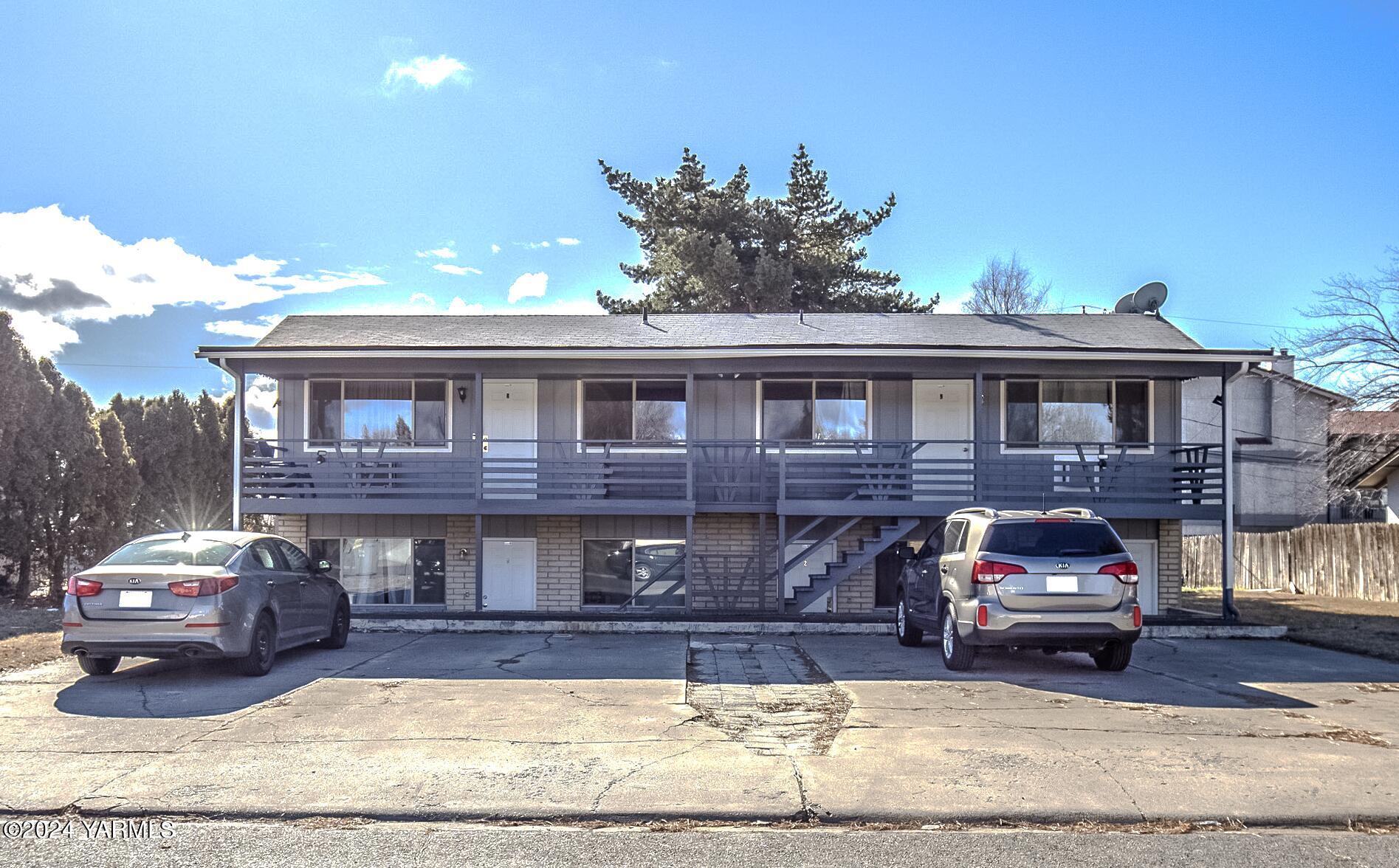 6006 W Walnut St