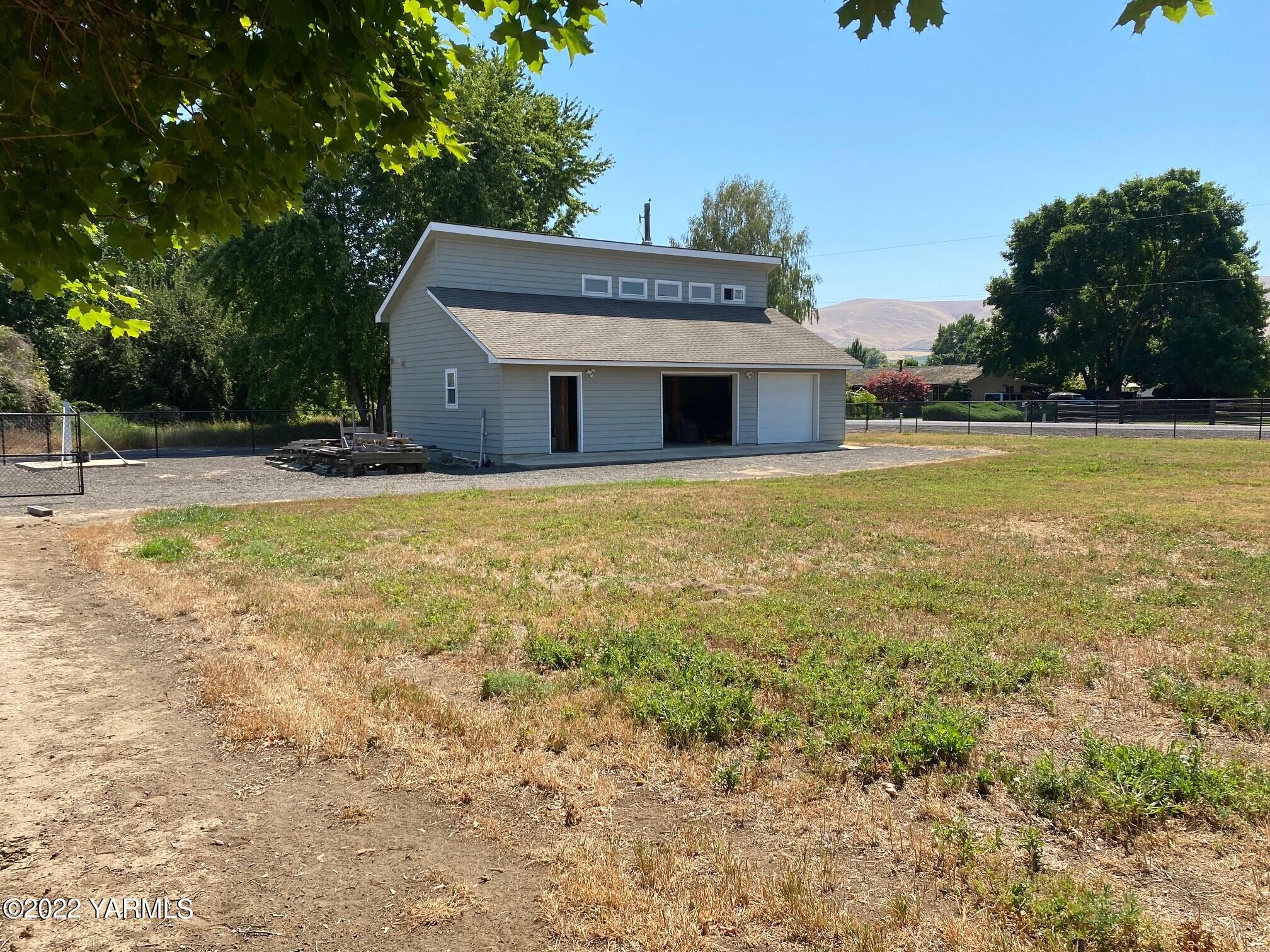 7709 McCullough Rd