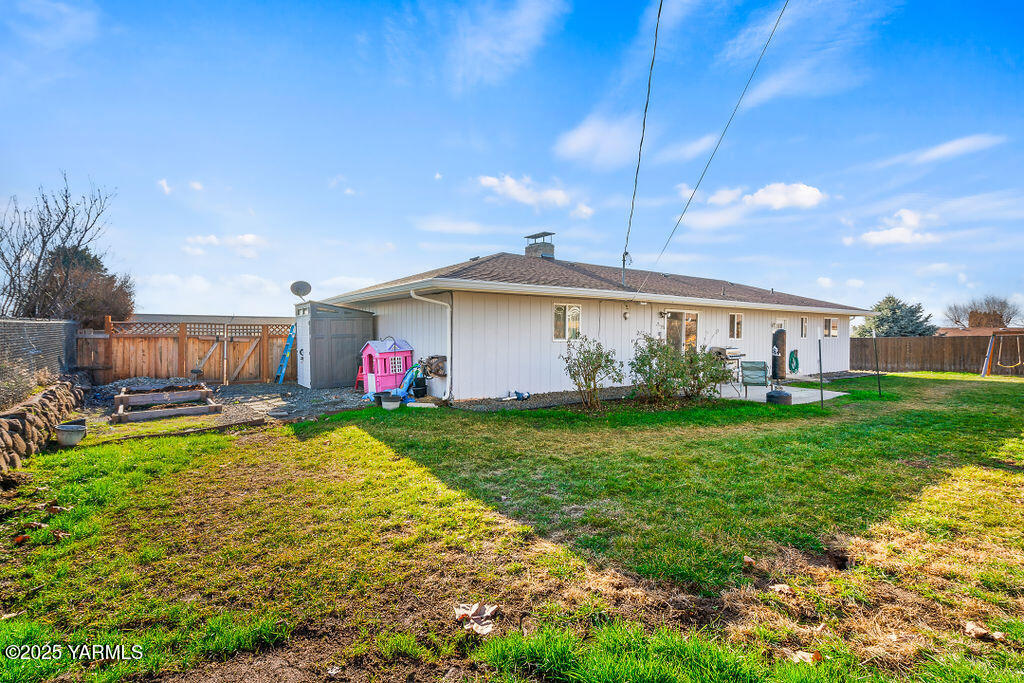 2703 Patnode St