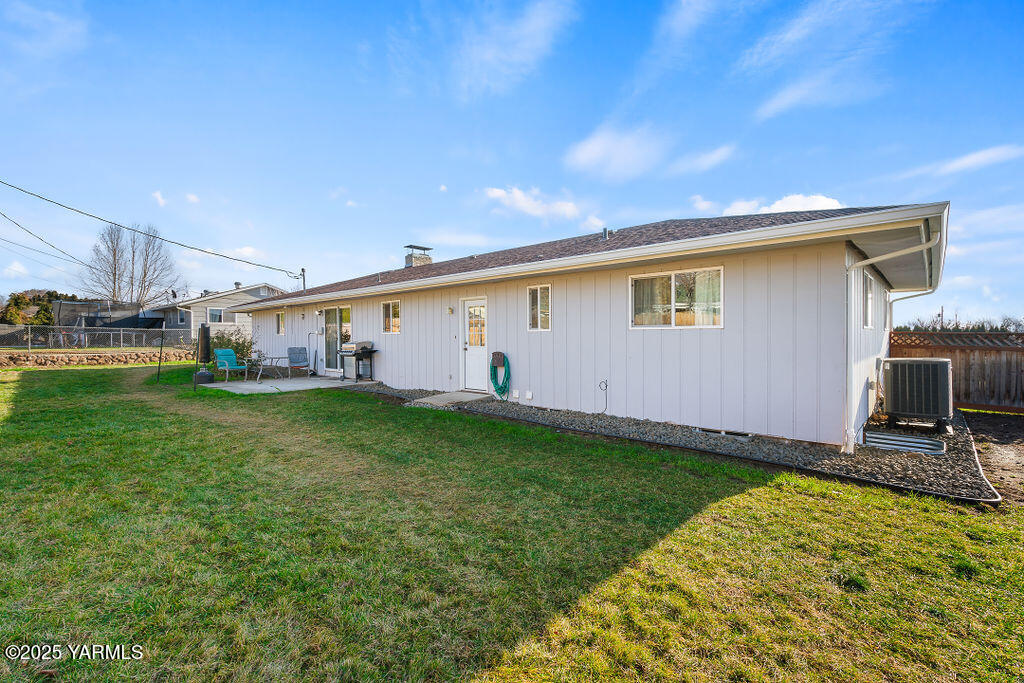 2703 Patnode St