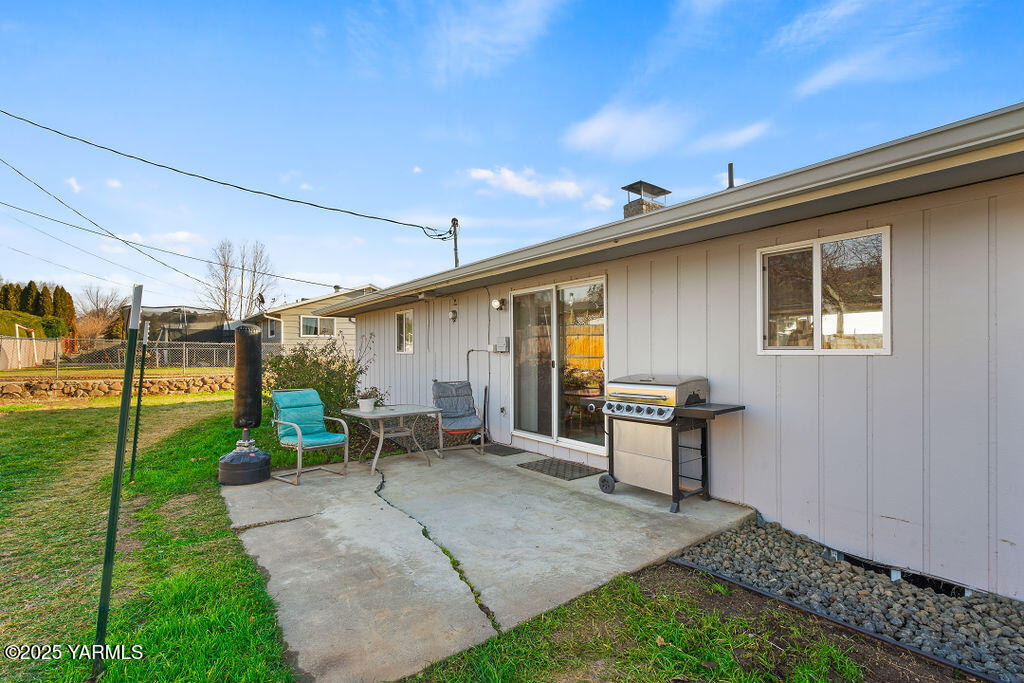 2703 Patnode St