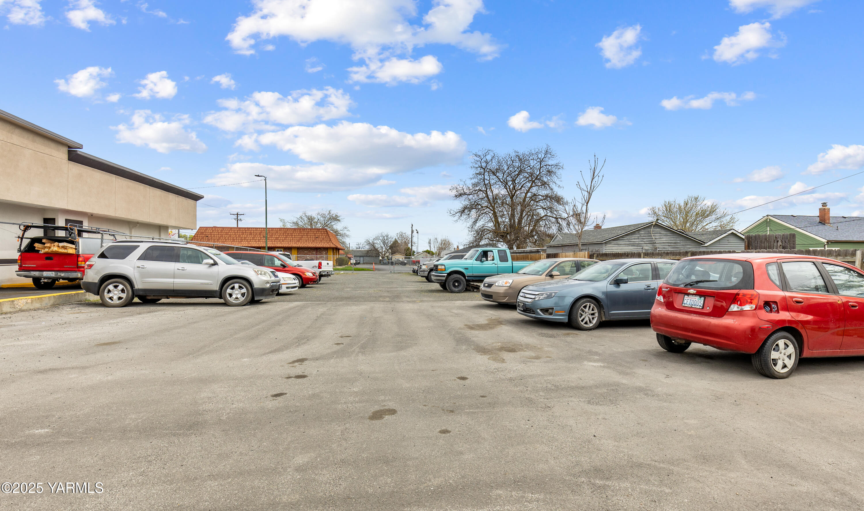 1103 S 3rd Ave