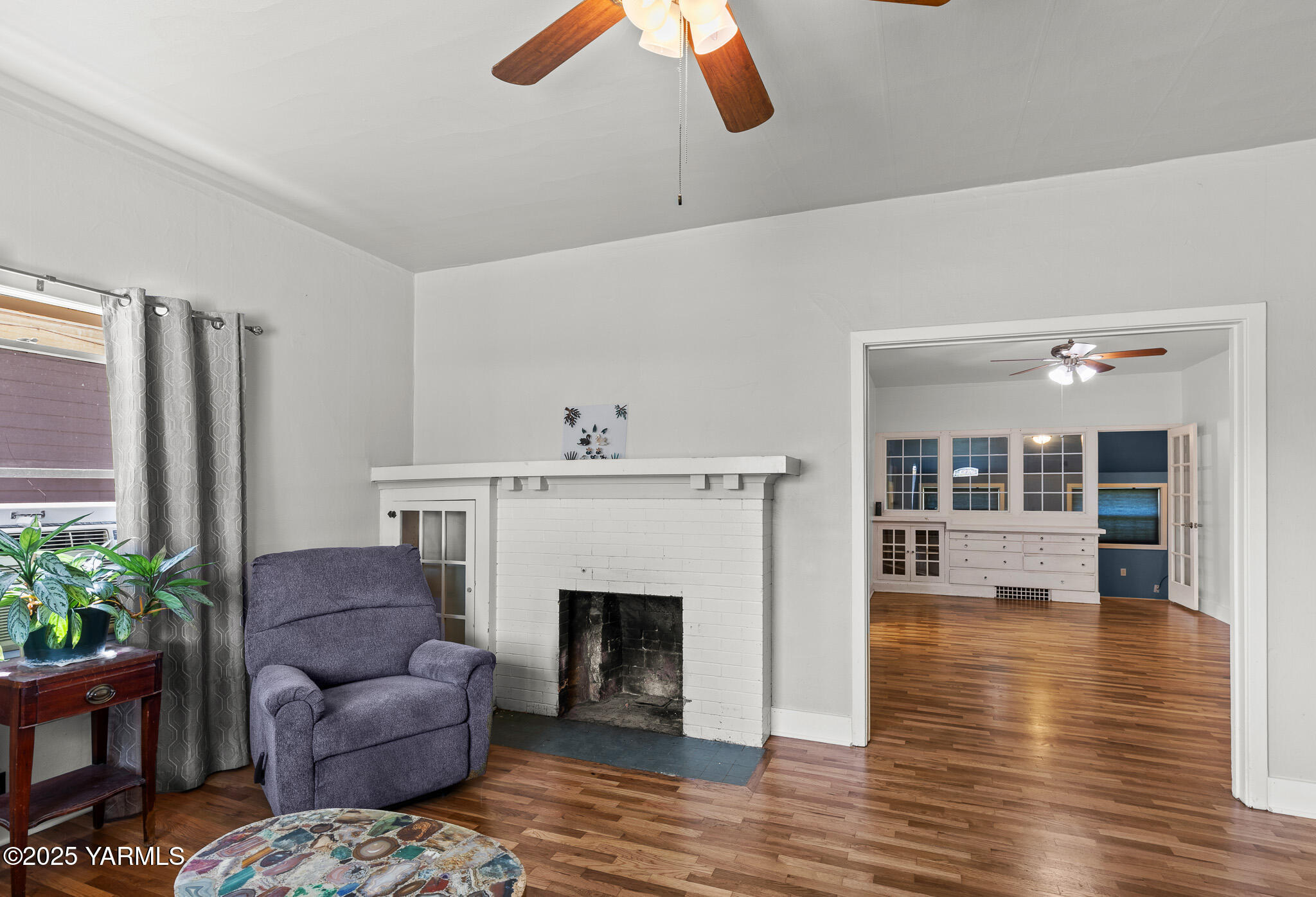 318 S 13th Ave