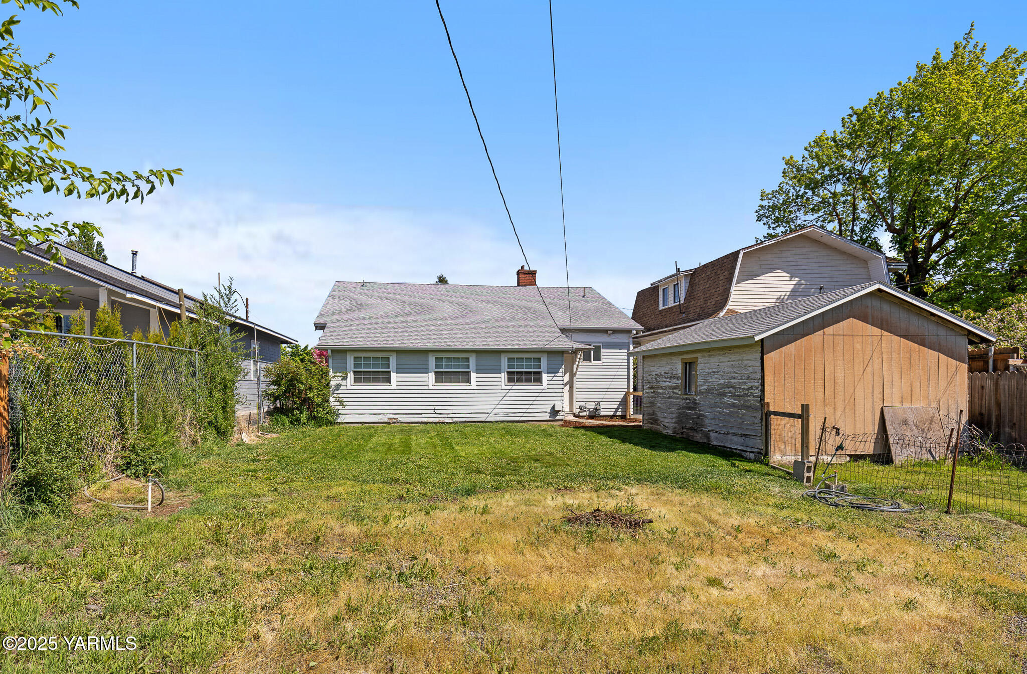 318 S 13th Ave