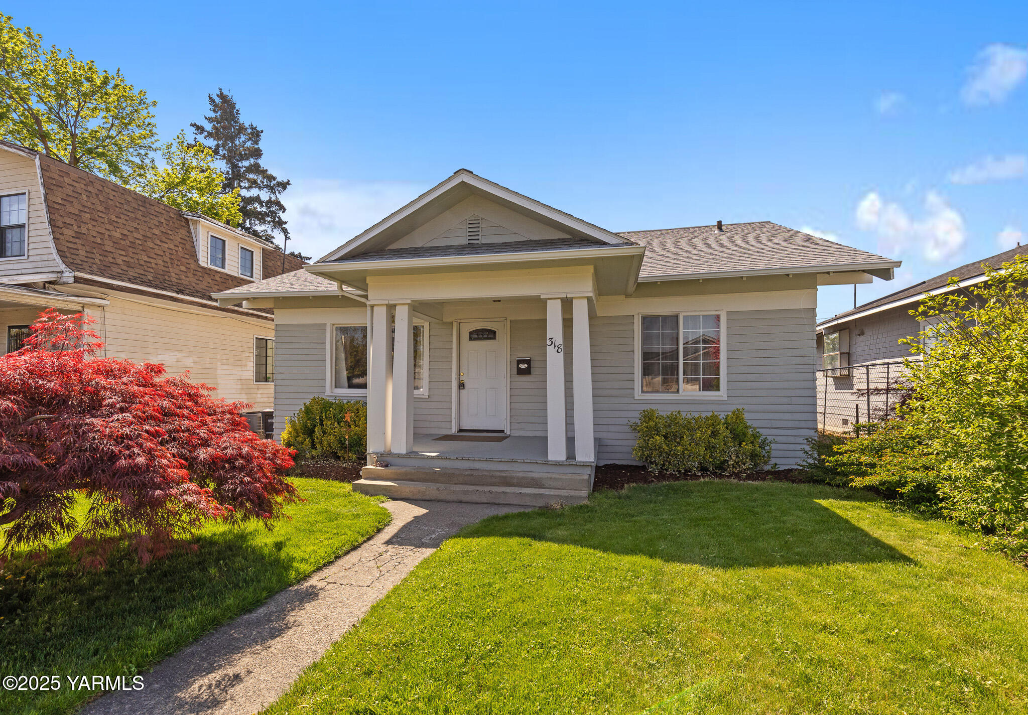 318 S 13th Ave