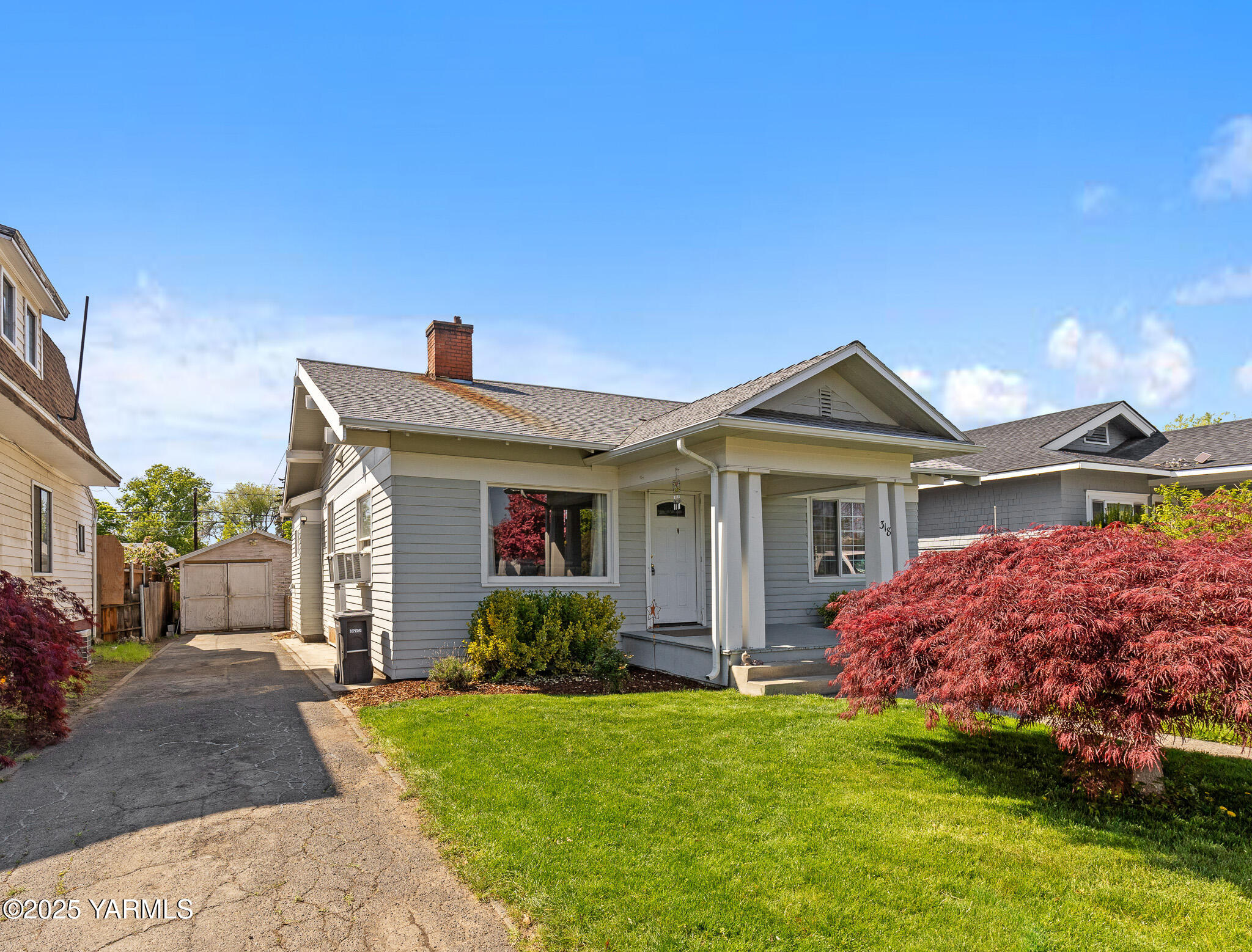 318 S 13th Ave