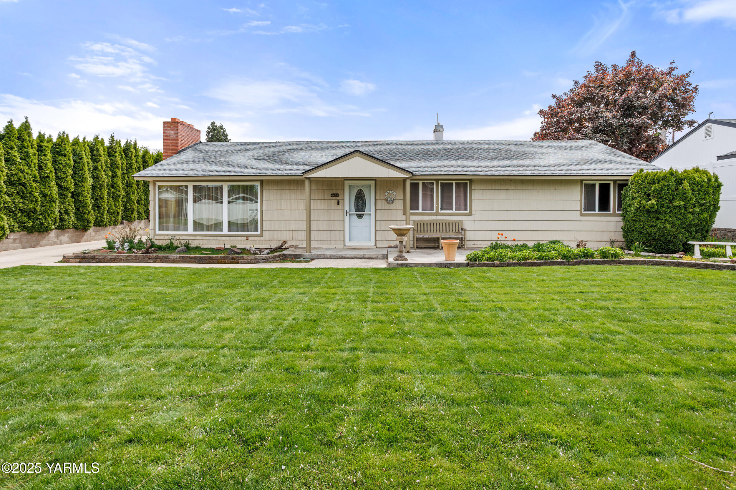 4404 Benjamin Dr