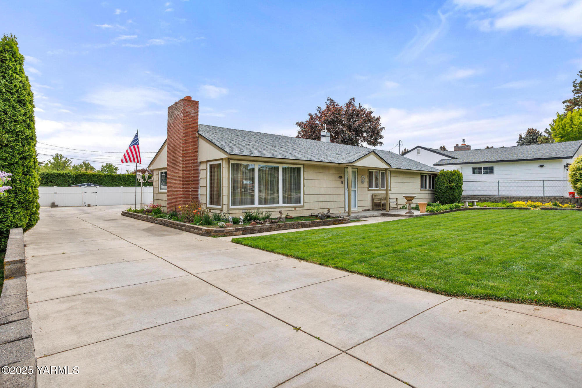 4404 Benjamin Dr