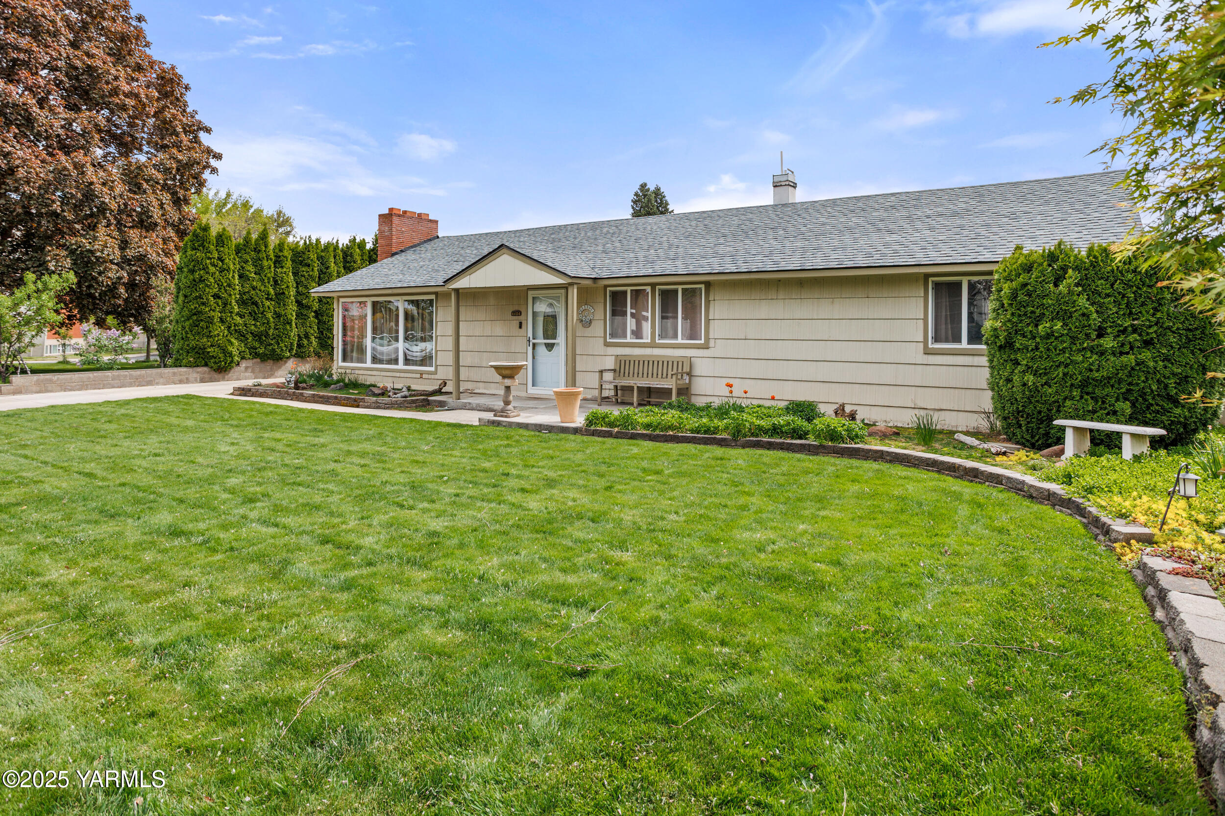 4404 Benjamin Dr
