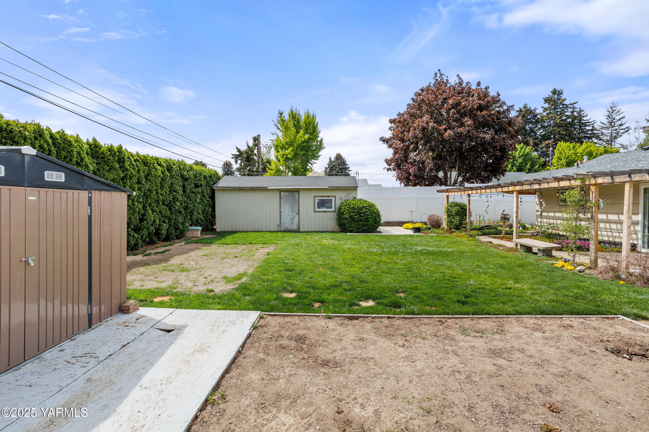 4404 Benjamin Dr