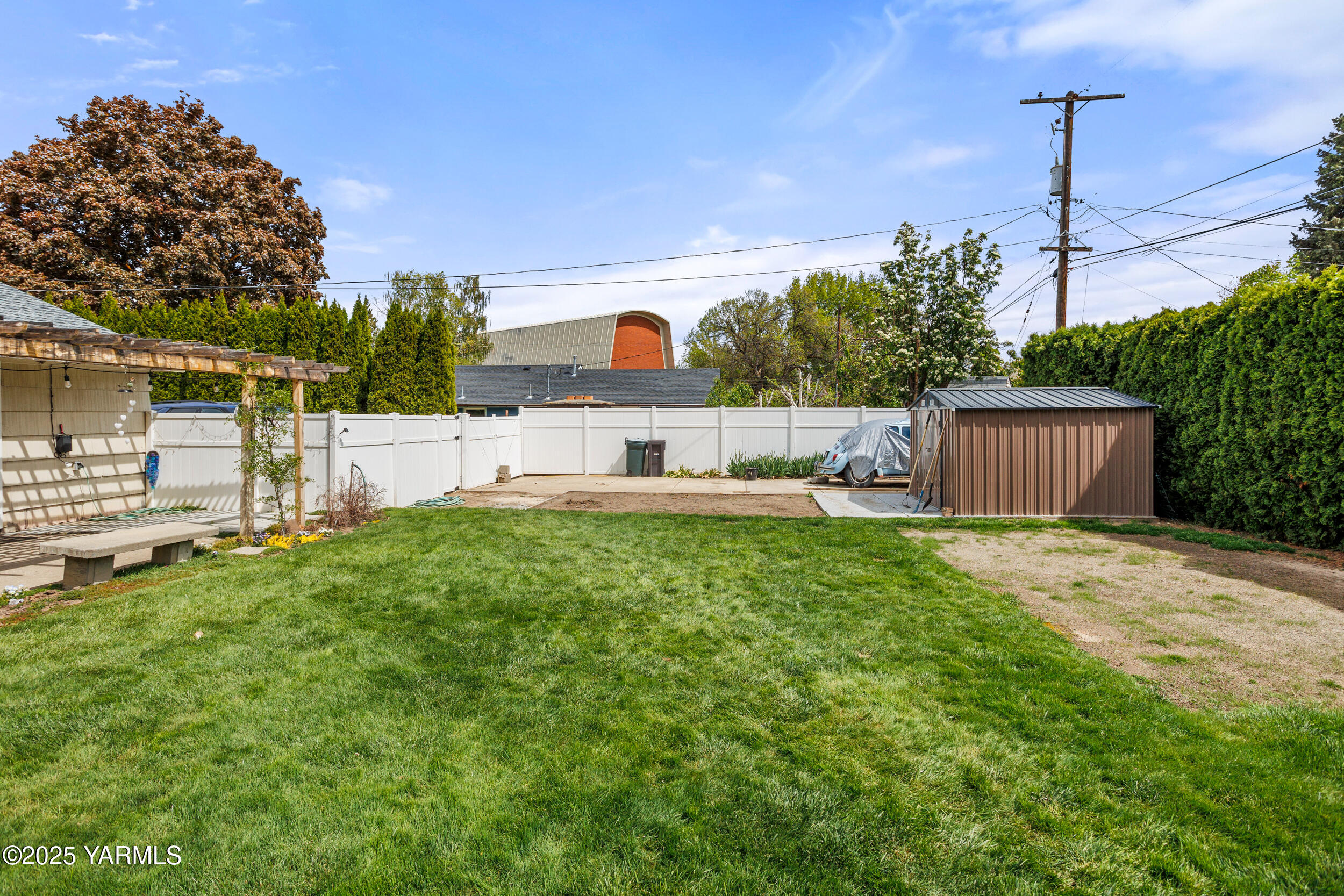 4404 Benjamin Dr