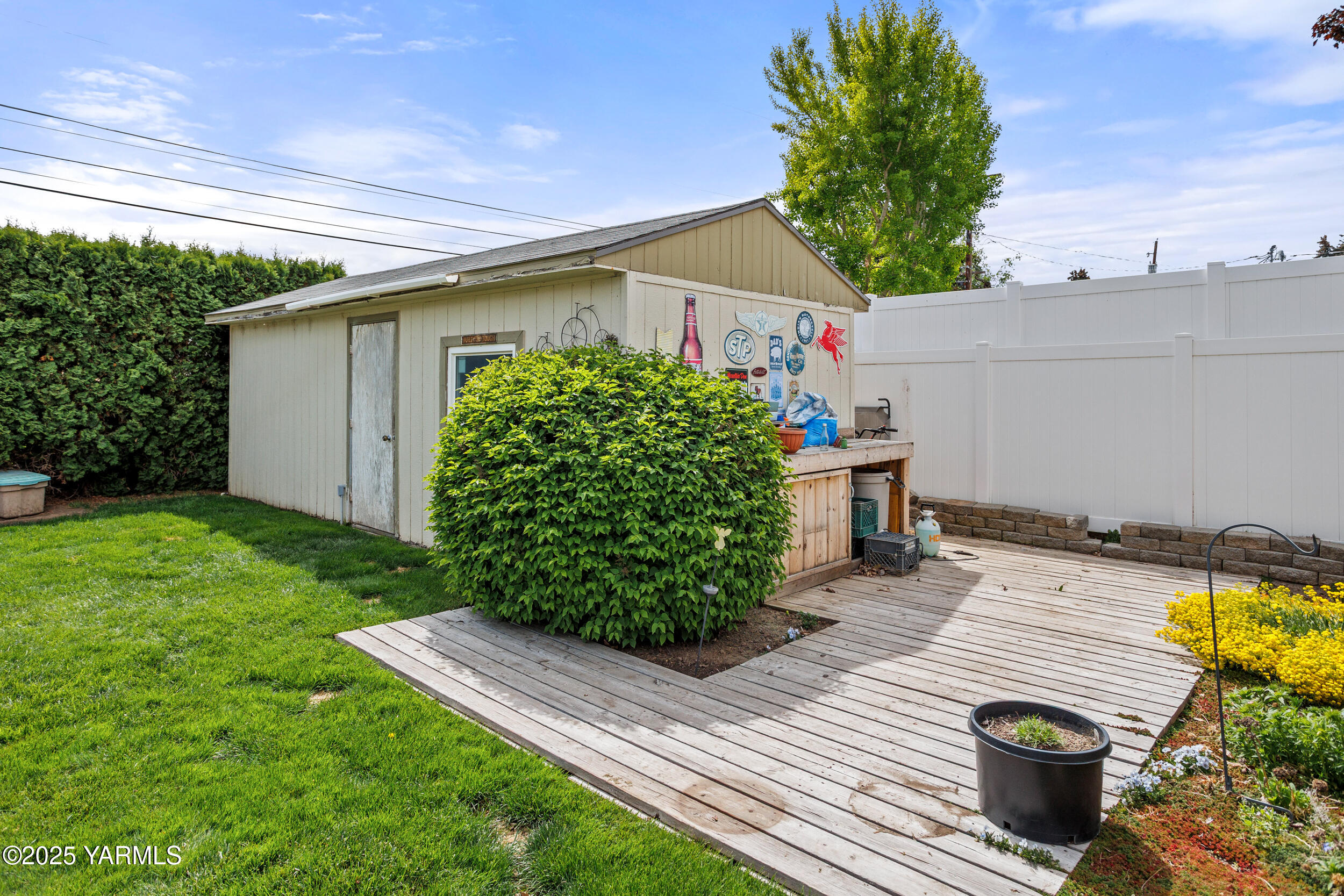 4404 Benjamin Dr