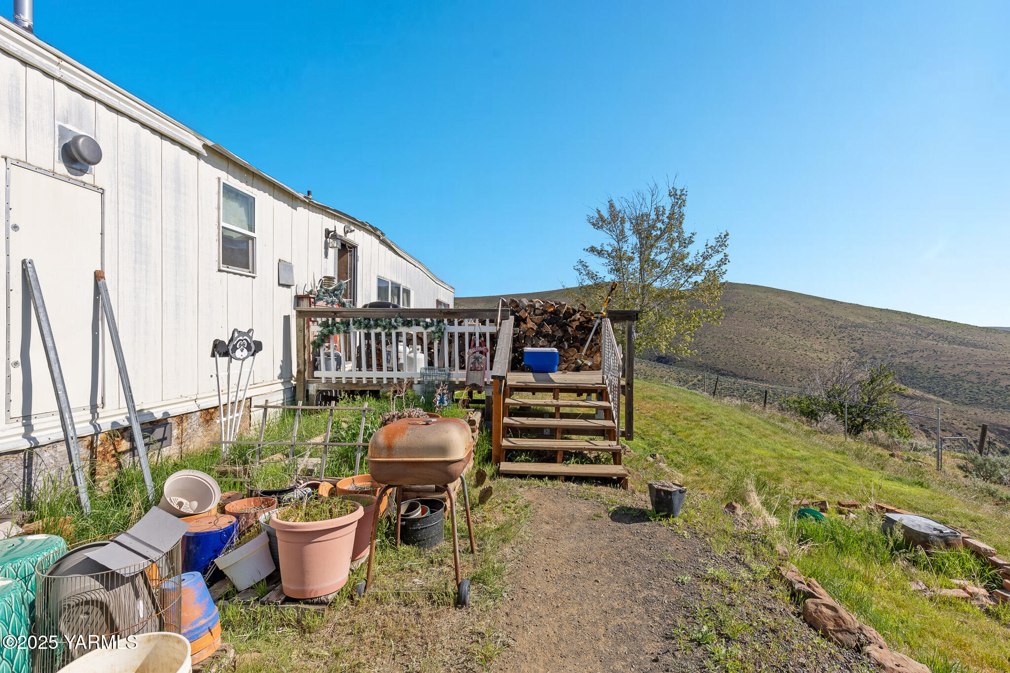 18901 Tieton Dr