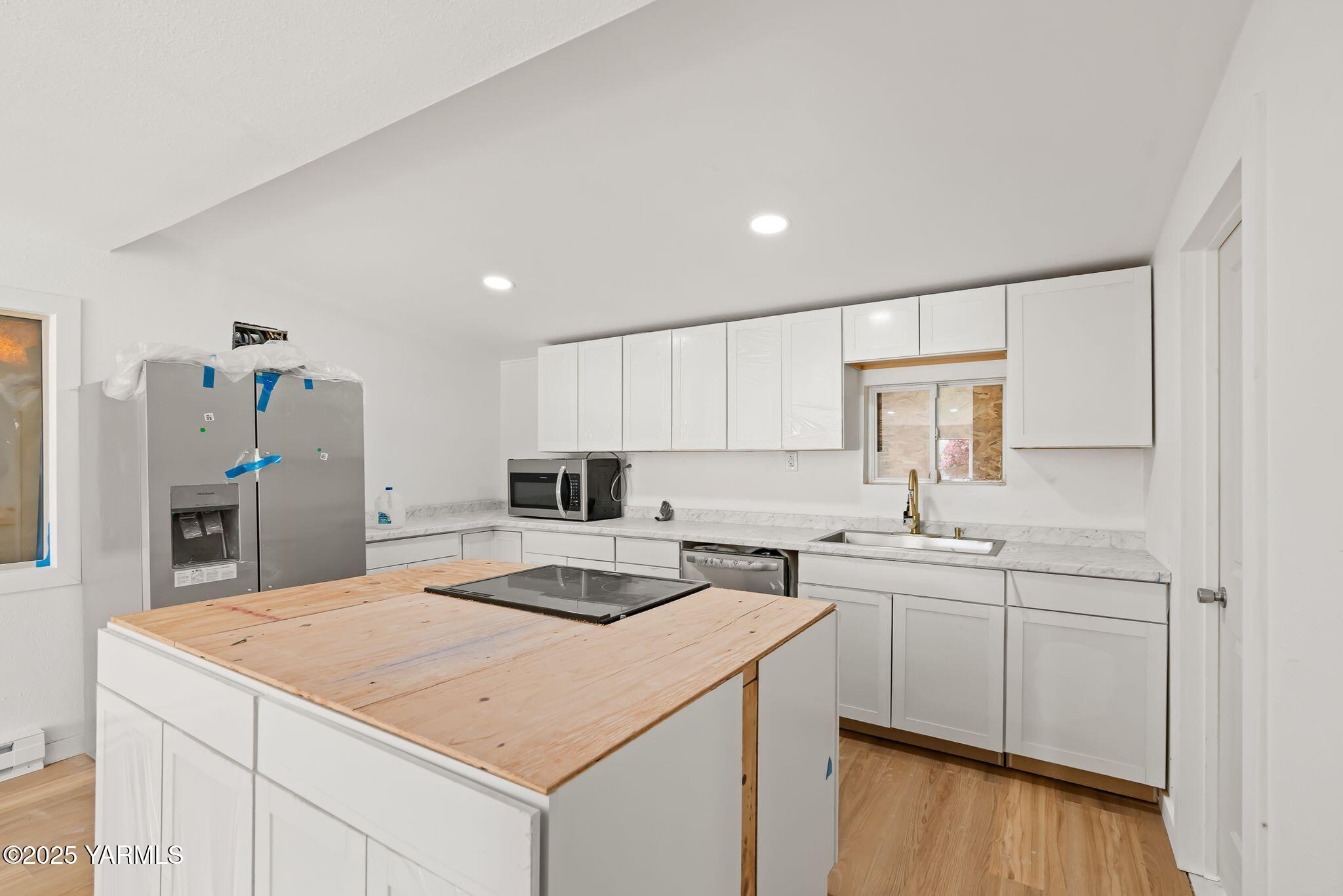 810 S 6th Ave