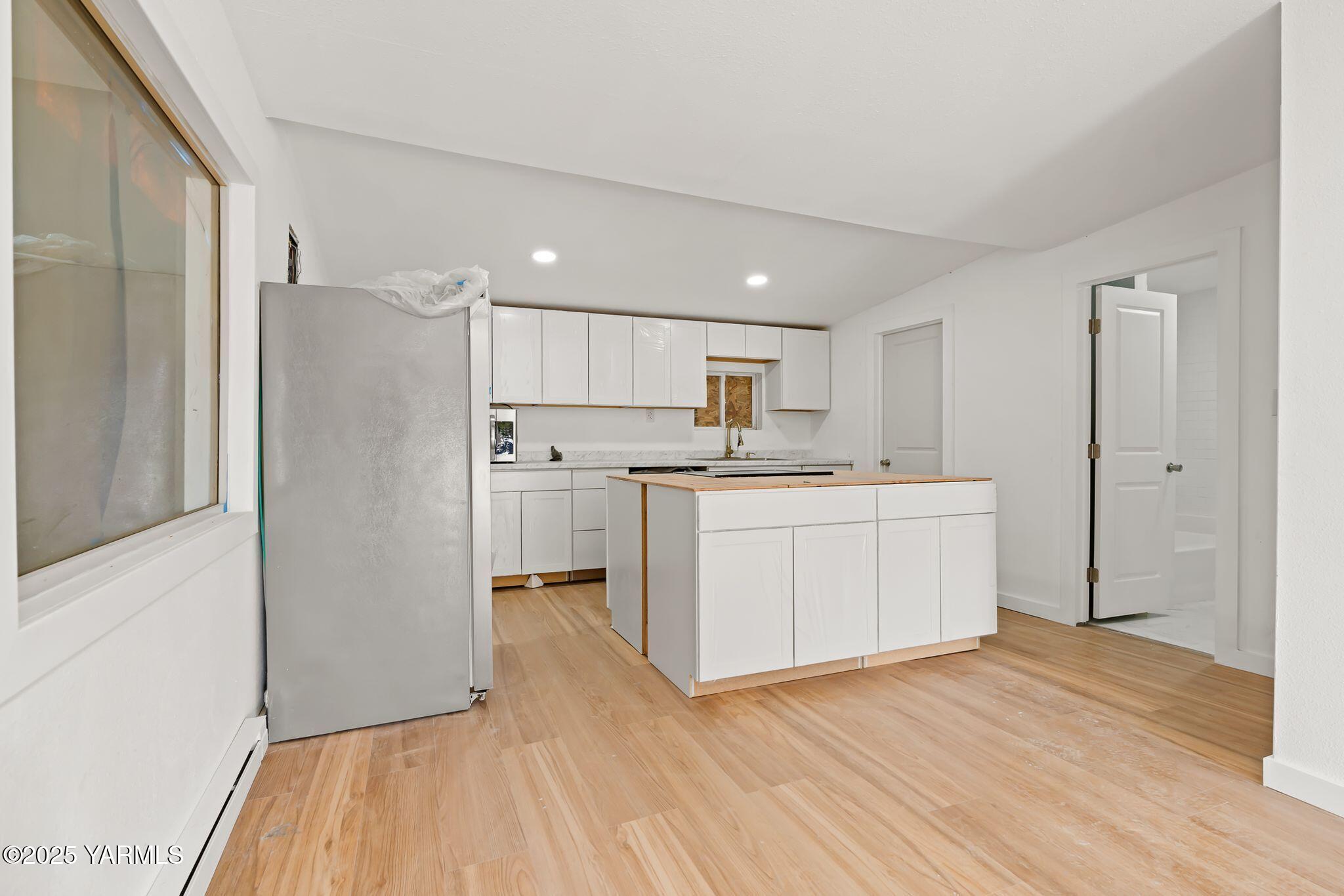 810 S 6th Ave