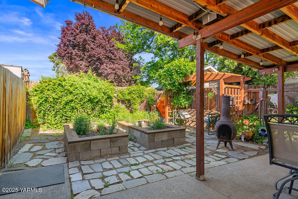 2605 Loren Ct