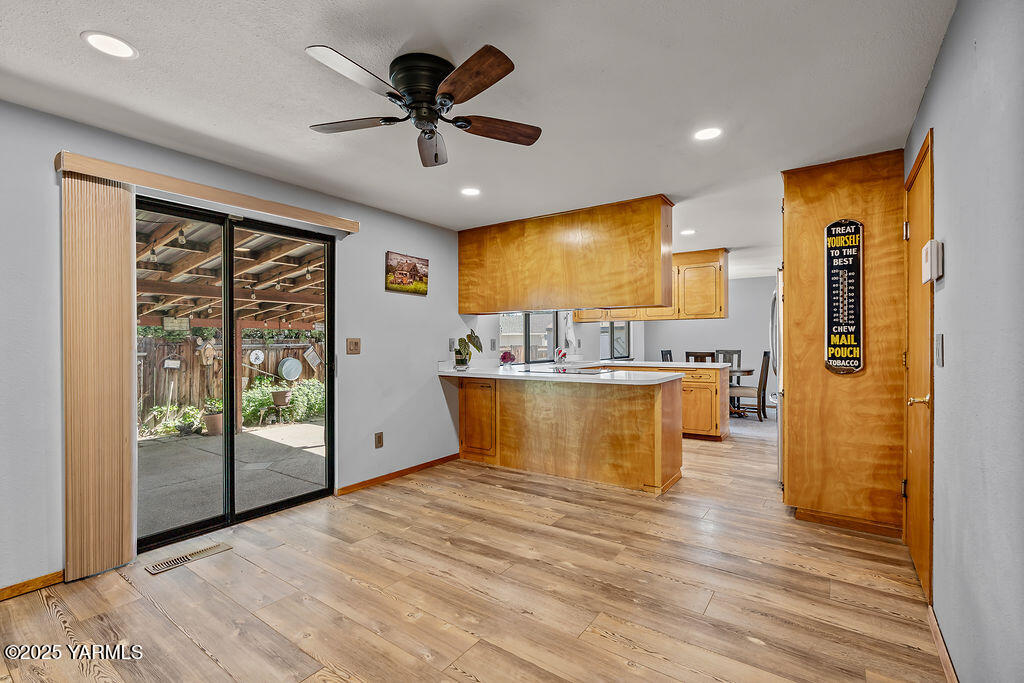 2605 Loren Ct
