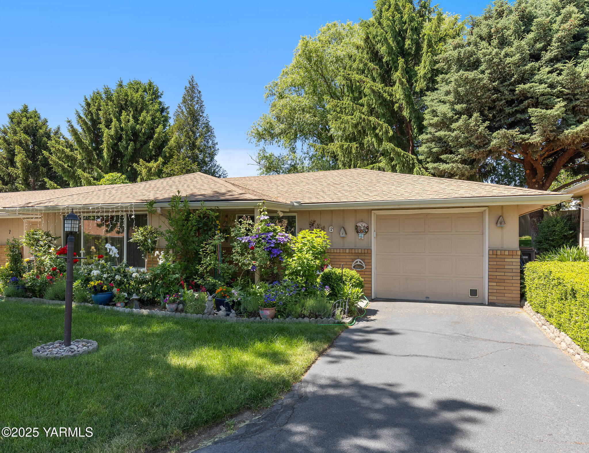 7610 Summitview Ave Unit: 6