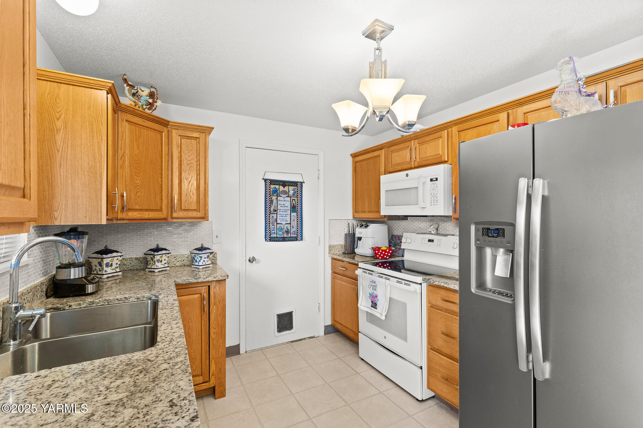 7610 Summitview Ave Unit: 6