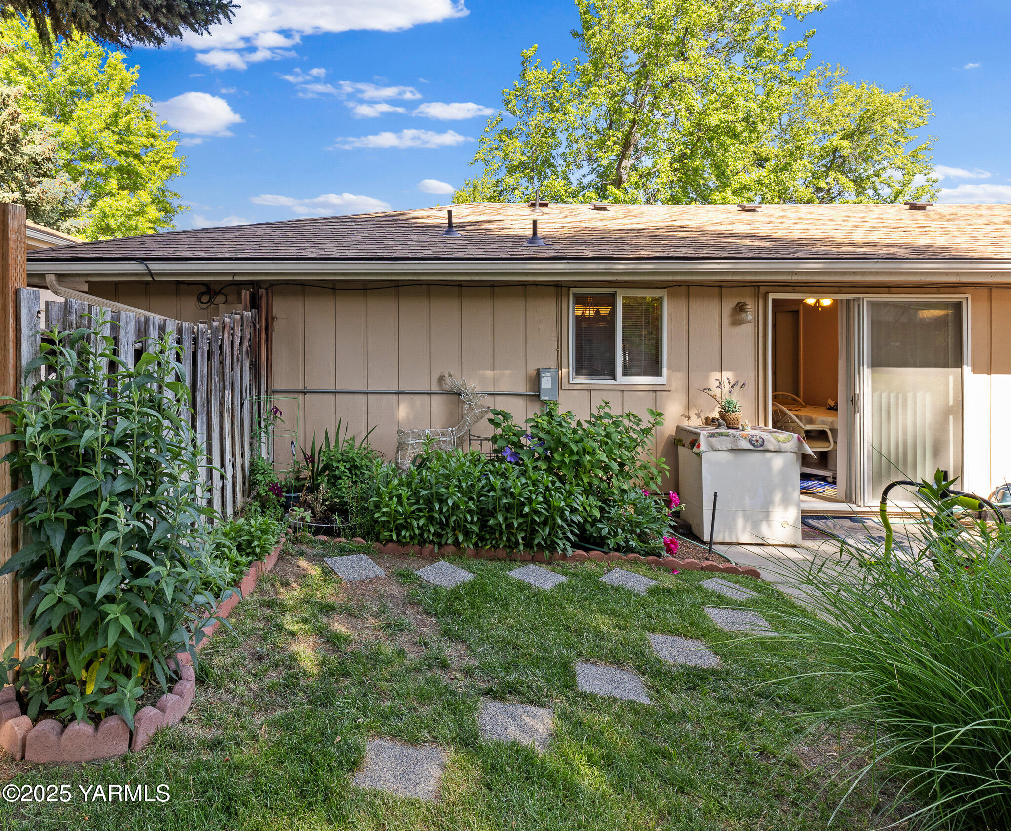 7610 Summitview Ave Unit: 6