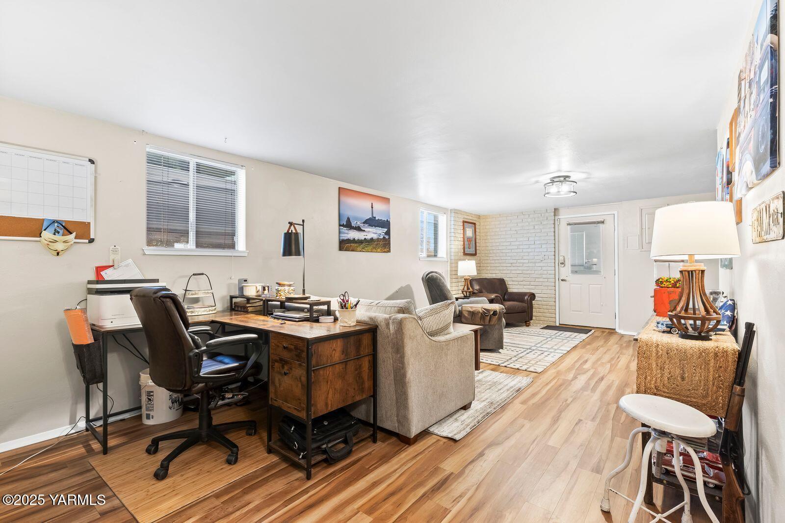 119 Park Ave