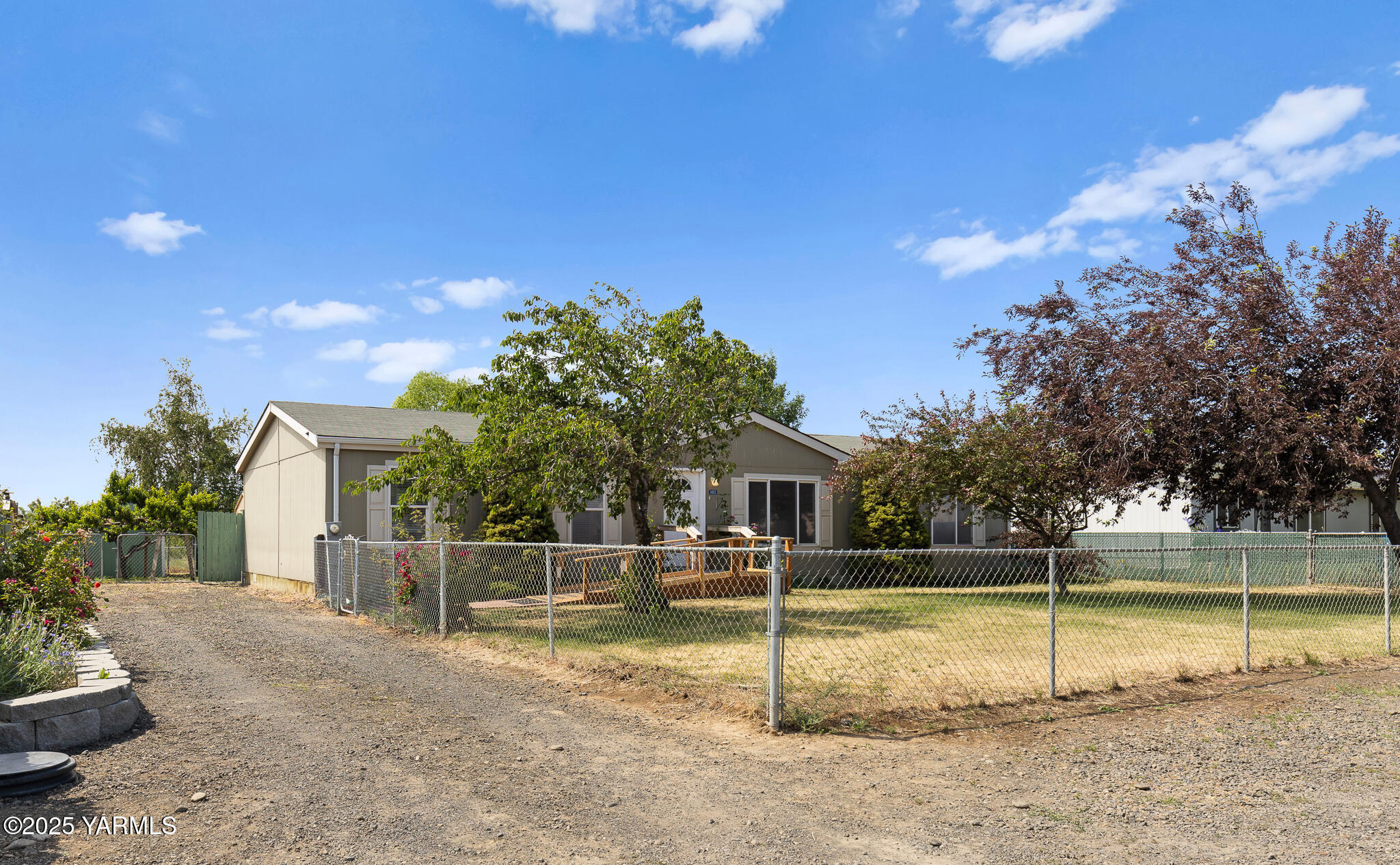 1403 Ashbrooks Way